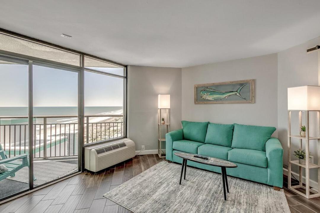 Coastal Flare,stylish 1 Bedroom Located The Northern End Of Myrtle Beach. * Myrtle Beach
