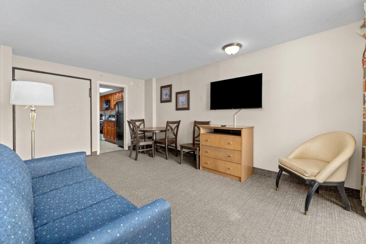 Holiday home Landmark Resort, 1br Oceanfront