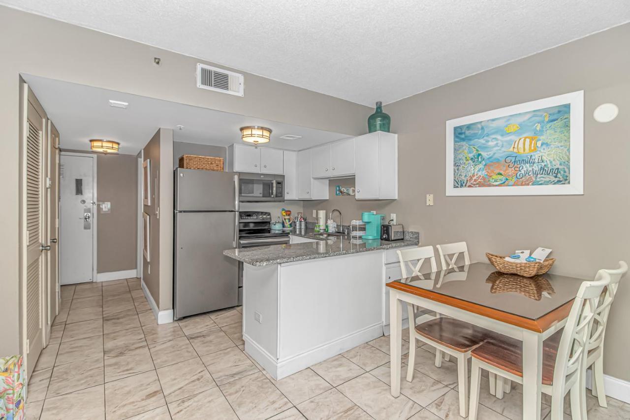 Holiday home Stunning With Impeccable Oceanfront Views! Beautifully Updated - Palace 1202