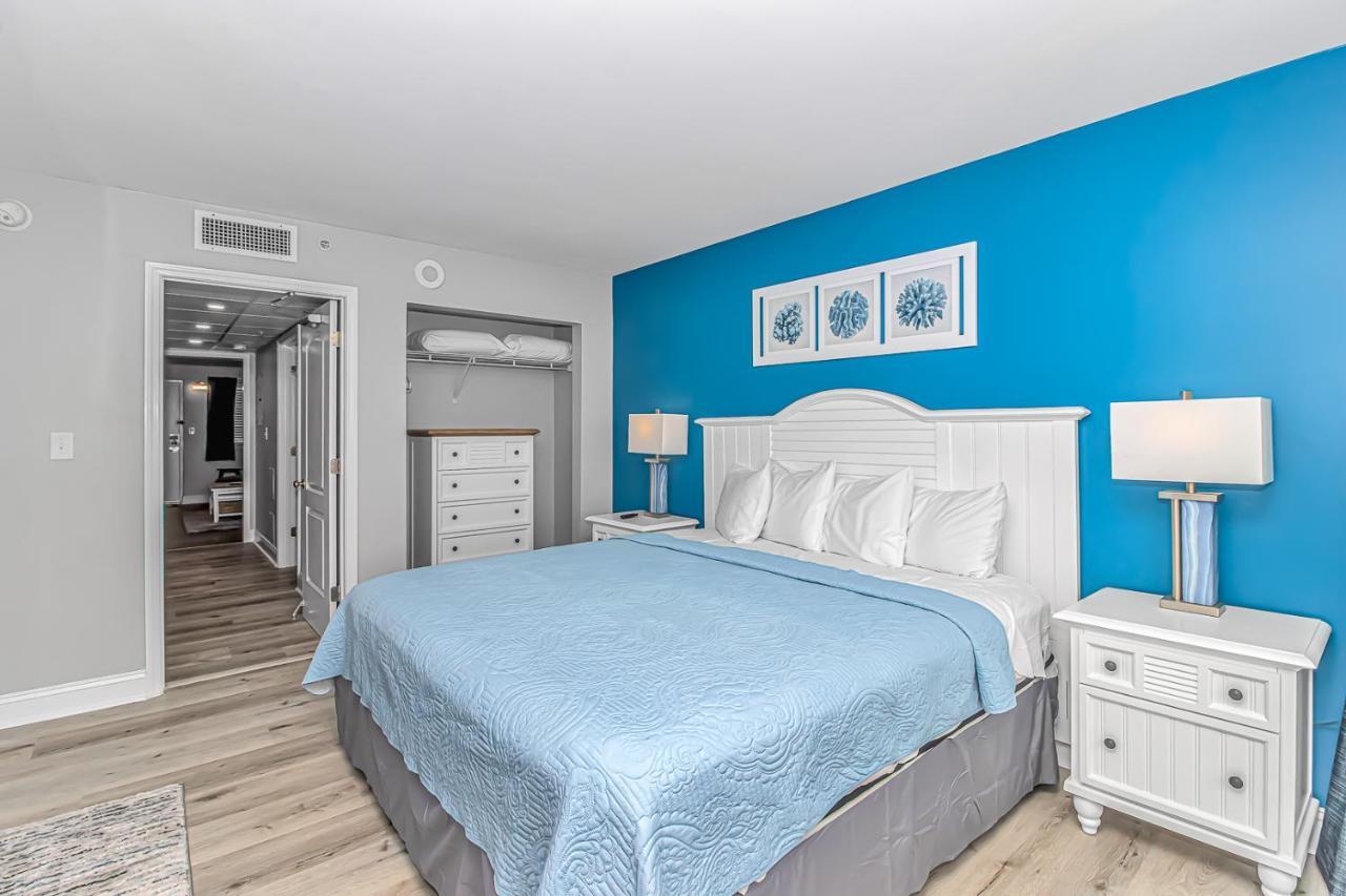 Pristine Oceanfront Oasis With Breathtaking Views- Camelot 1614 Holiday home Myrtle Beach
