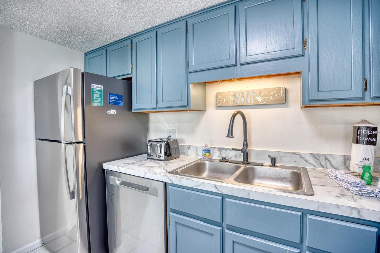 Oceanfront 3br/2ba Dog Friendly Apartment *