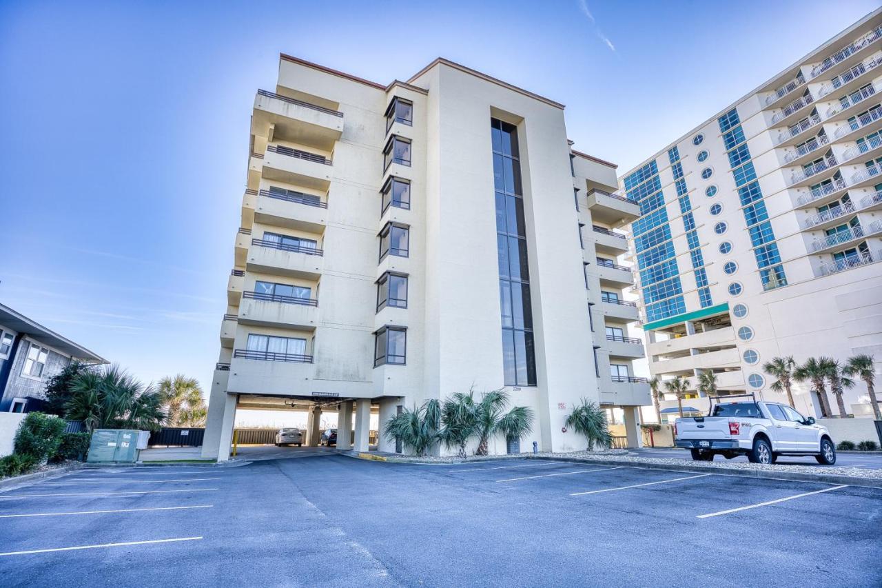 Apartment Oceanfront 3br/2ba Dog Friendly *