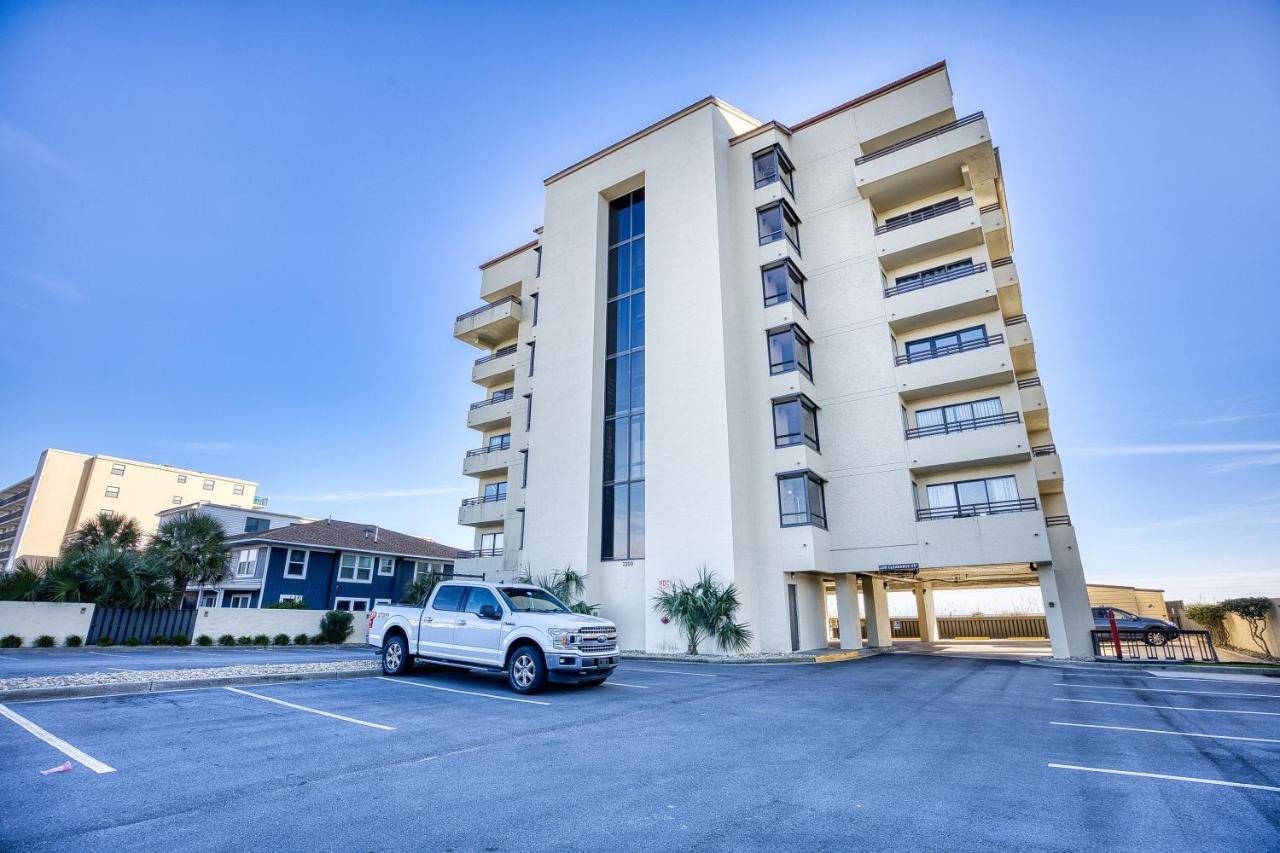 Apartment Oceanfront 3br/2ba Dog Friendly