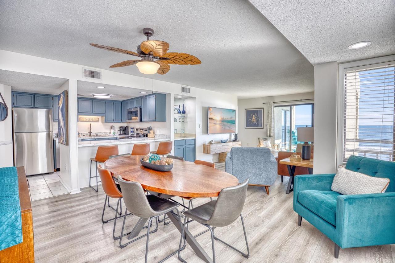 Oceanfront 3br/2ba Dog Friendly Apartment *