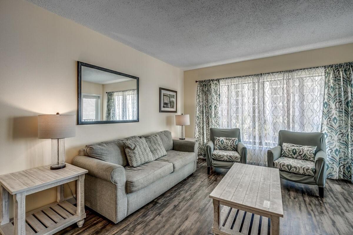 Spacious 1br Oceanview Condo, Full Kitchen, 4ppl Myrtle Beach