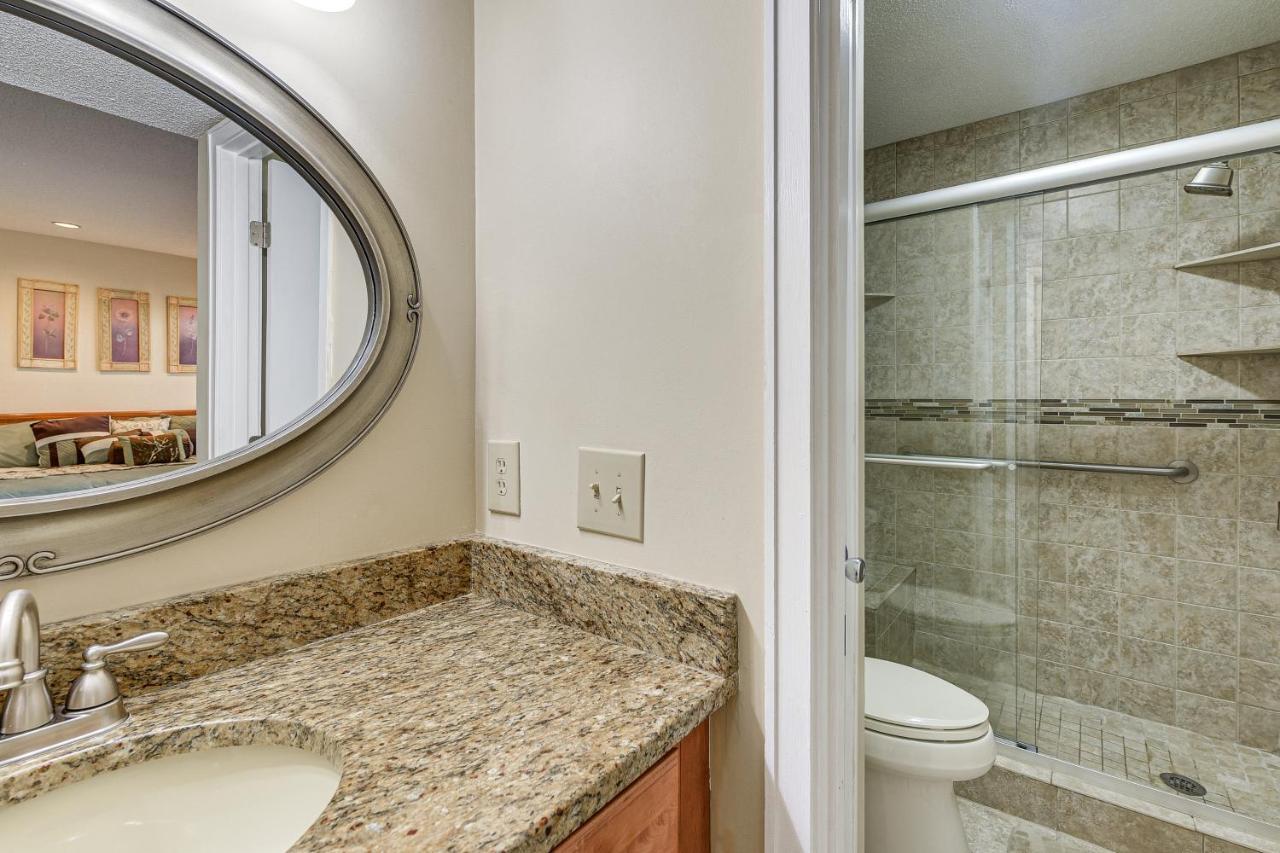 Myrtle First-floor Gem Pool And Access Apartment