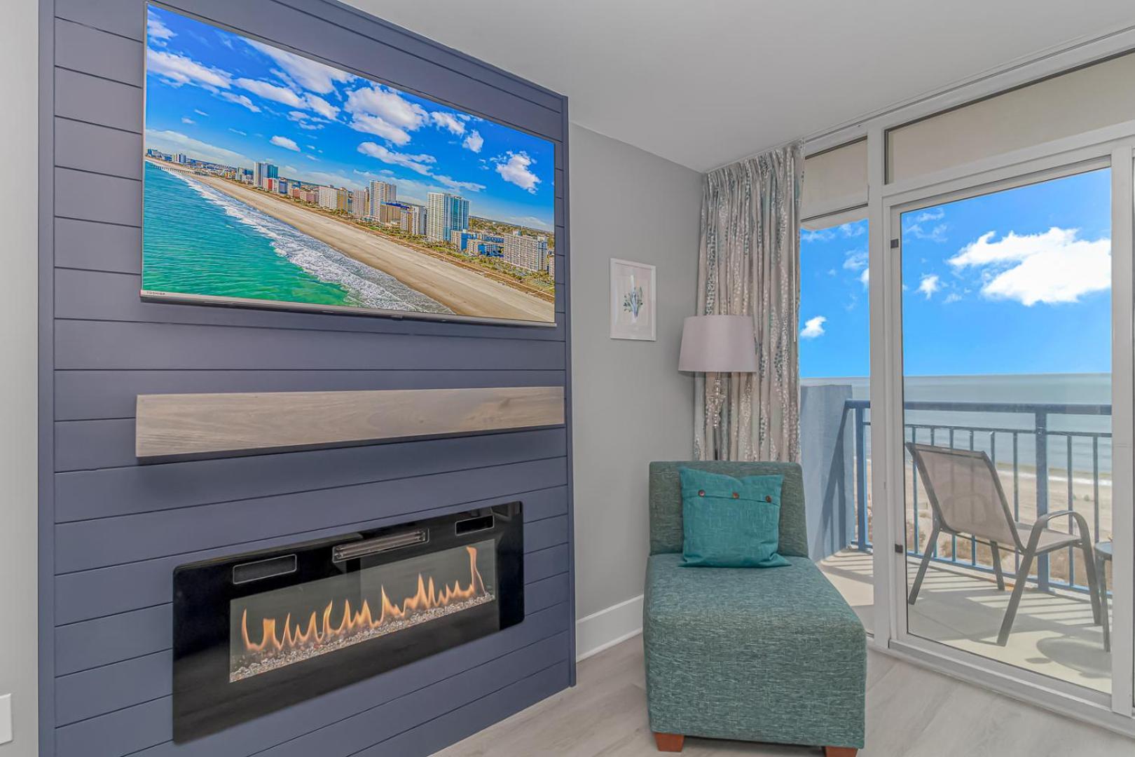 Newly Renovated, Oceanfront, 2 Bedroom - Atlantica 452