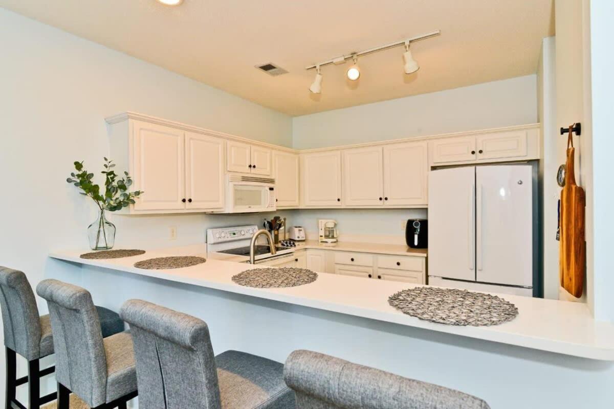 Cherry Grove Close To W Pool Holiday home *