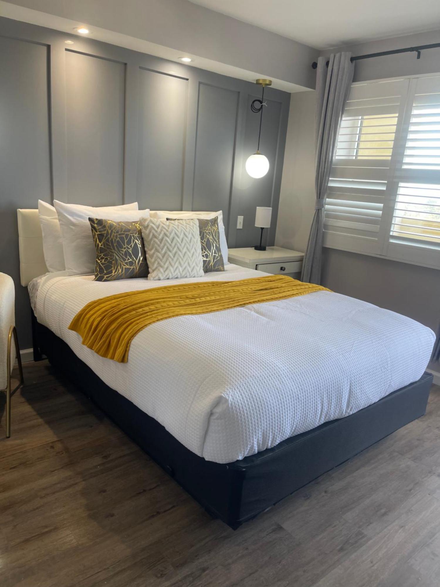Apartment Dream Vacation Home, Direct Ocean Front At Downtown On The 14th Floor *