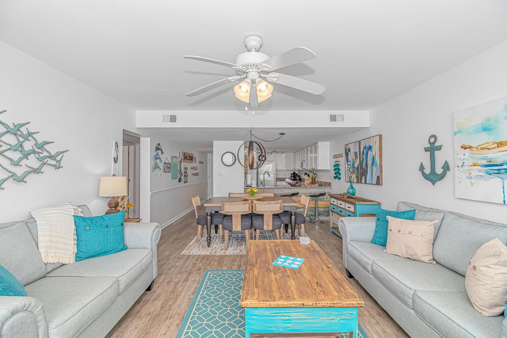 Holiday home Beautifully Updated 2 Bedroom Oceanfront Suite- With Gaming System And More! Horizon East 104 *