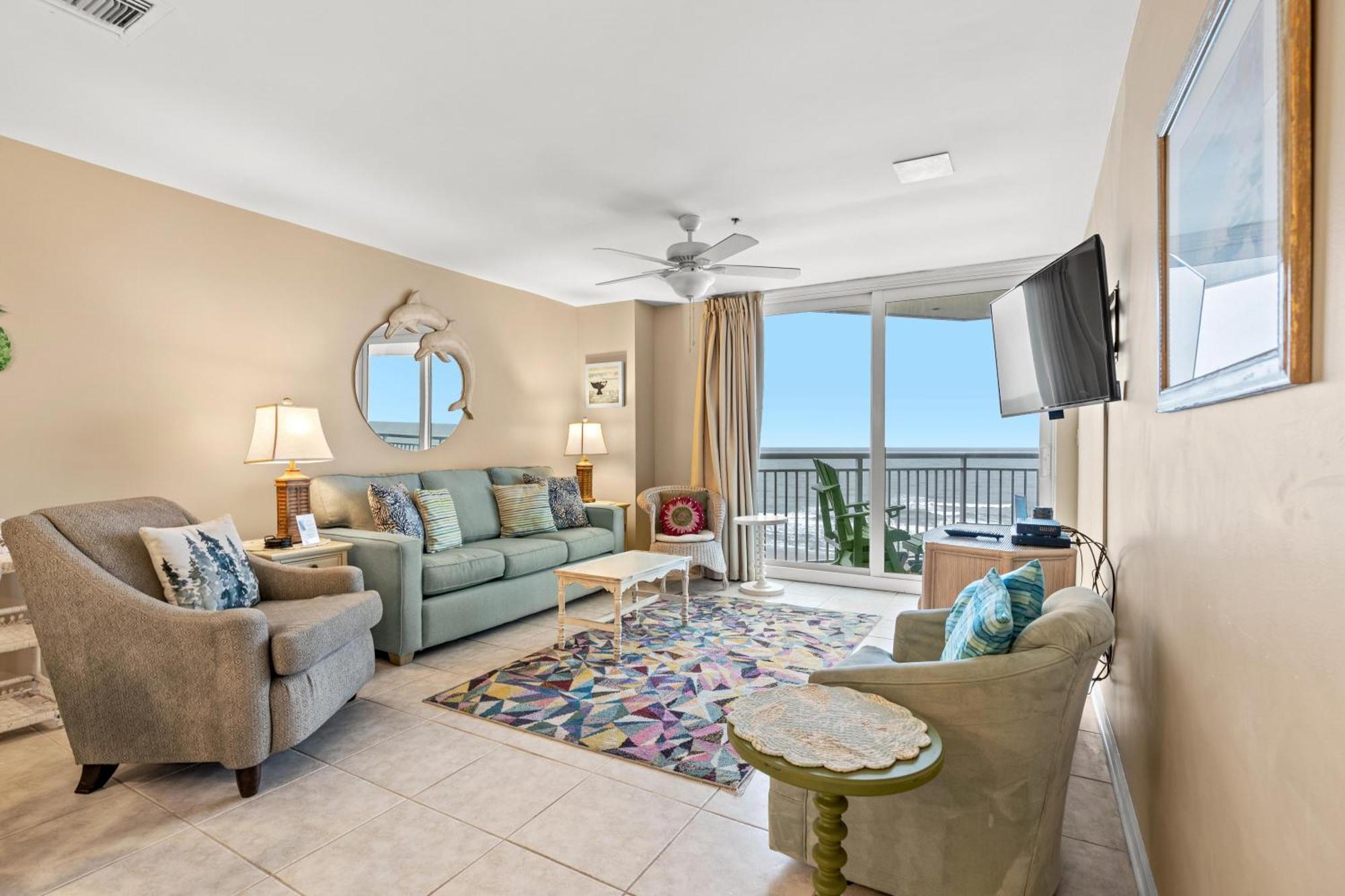 Hyperion Towers 504 - Oceanfront - Cherry Grove Section Holiday home *