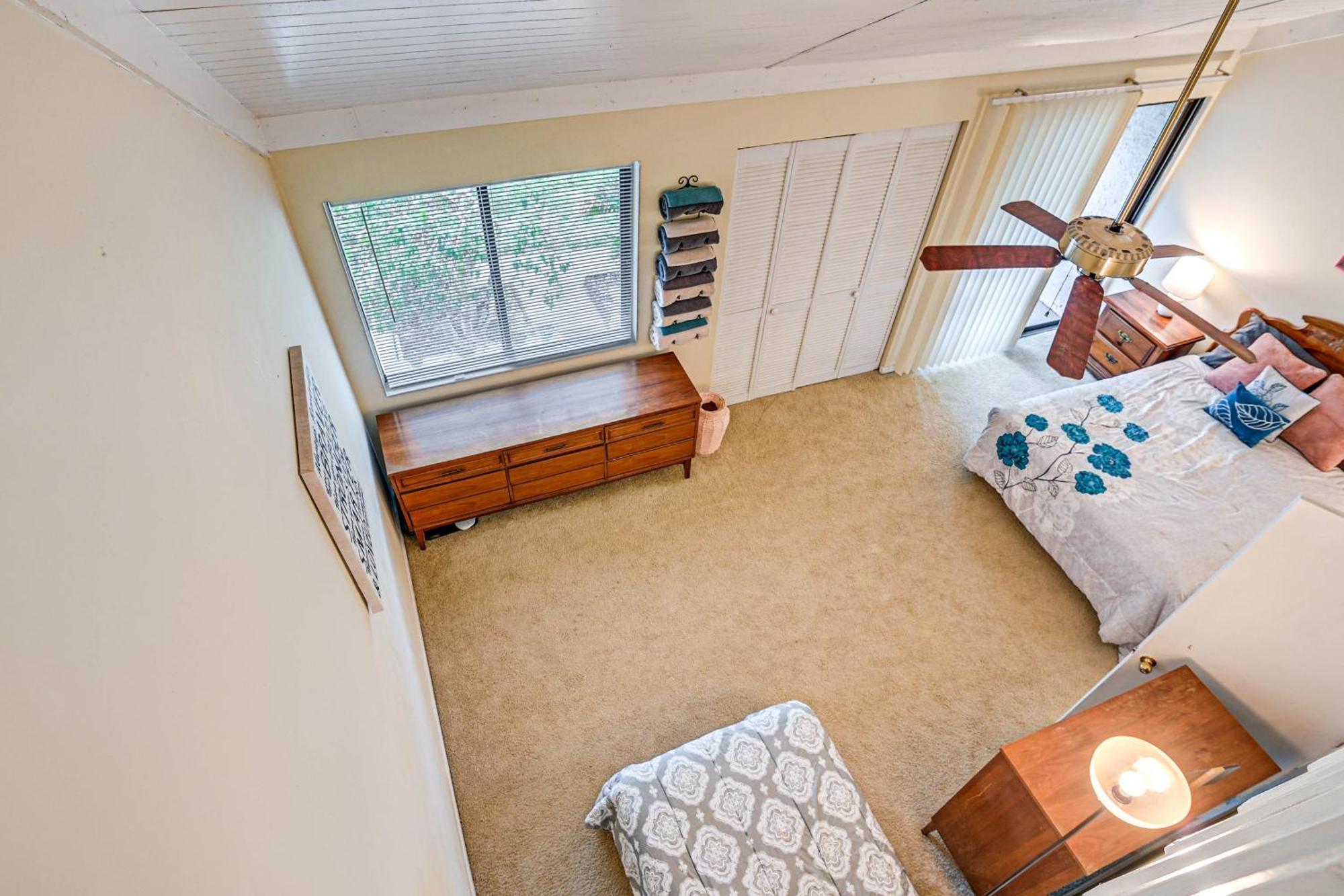 Bohemian Retreat - 2 Blocks To Ocean! Holiday home Myrtle Beach