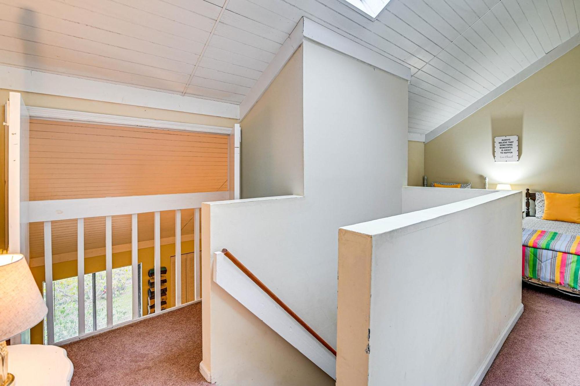 Bohemian Retreat - 2 Blocks To Ocean! Myrtle Beach
