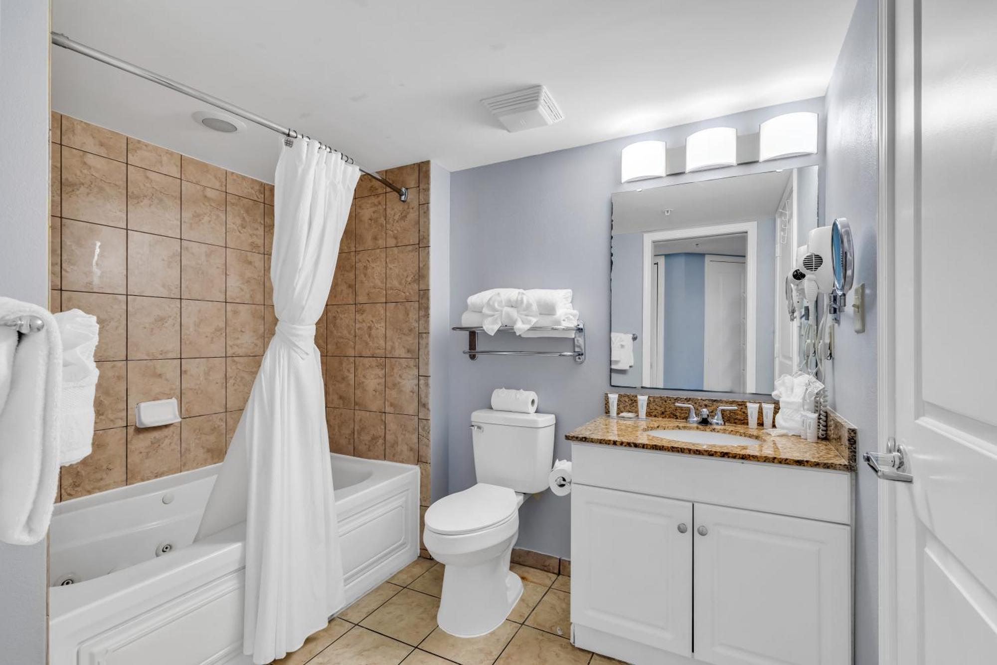 Apartment Bright Beachfront 1br At Dunes Village Myrtle Beach