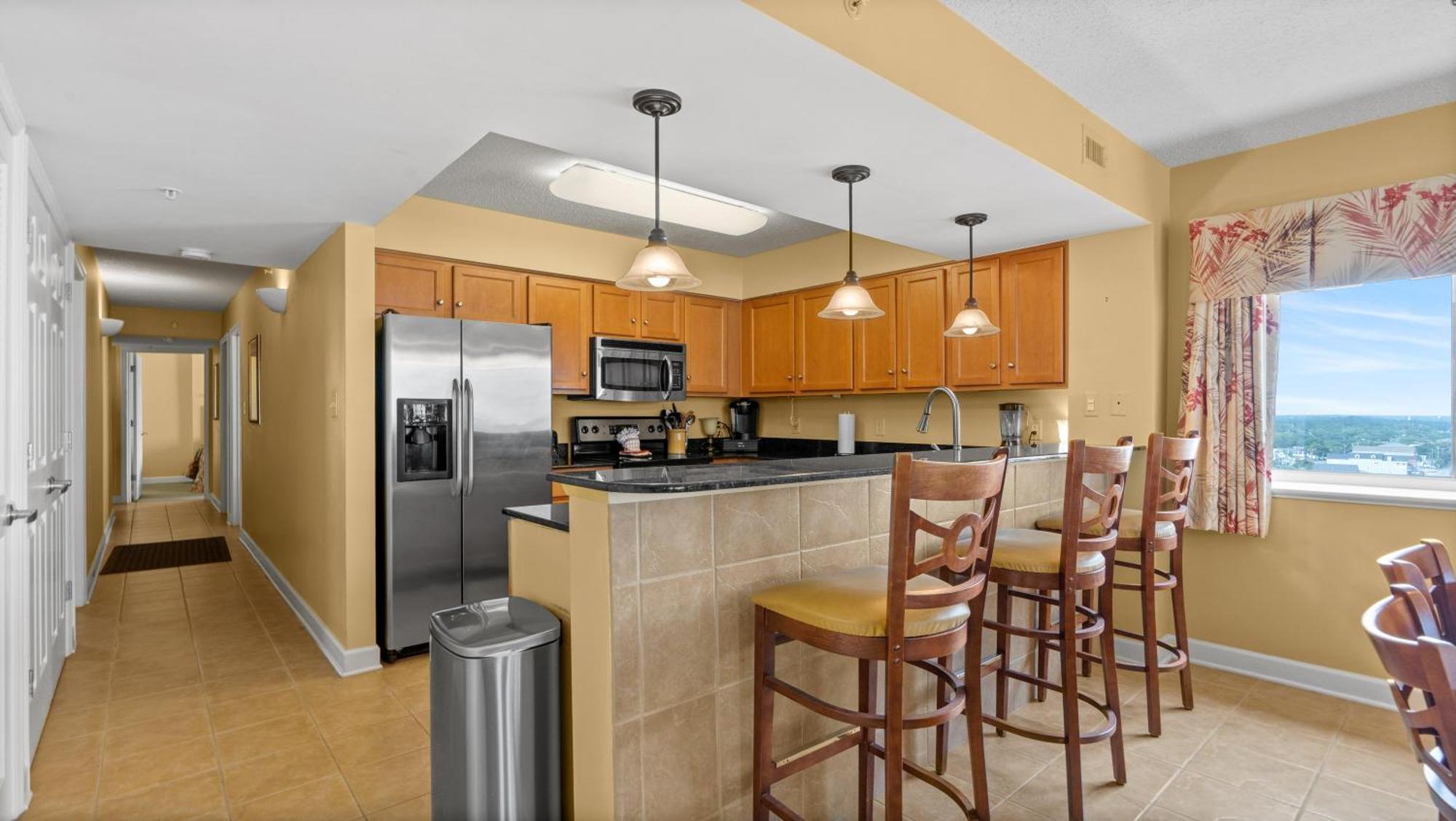 Malibu Pointe 1001 Second Row Ocean View-crescent Section Holiday home *
