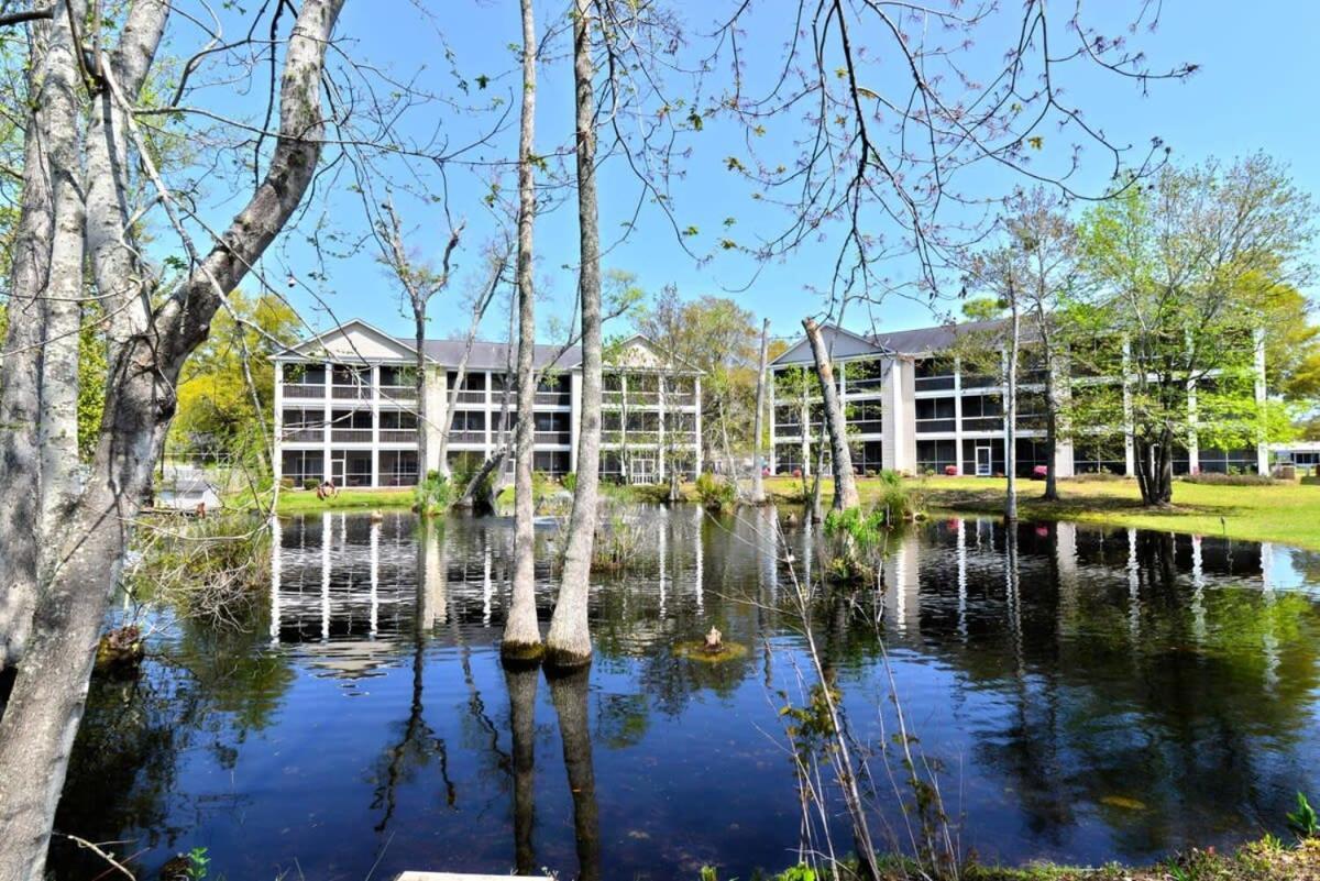 Cherry Grove Close To W Pool Holiday home Myrtle Beach