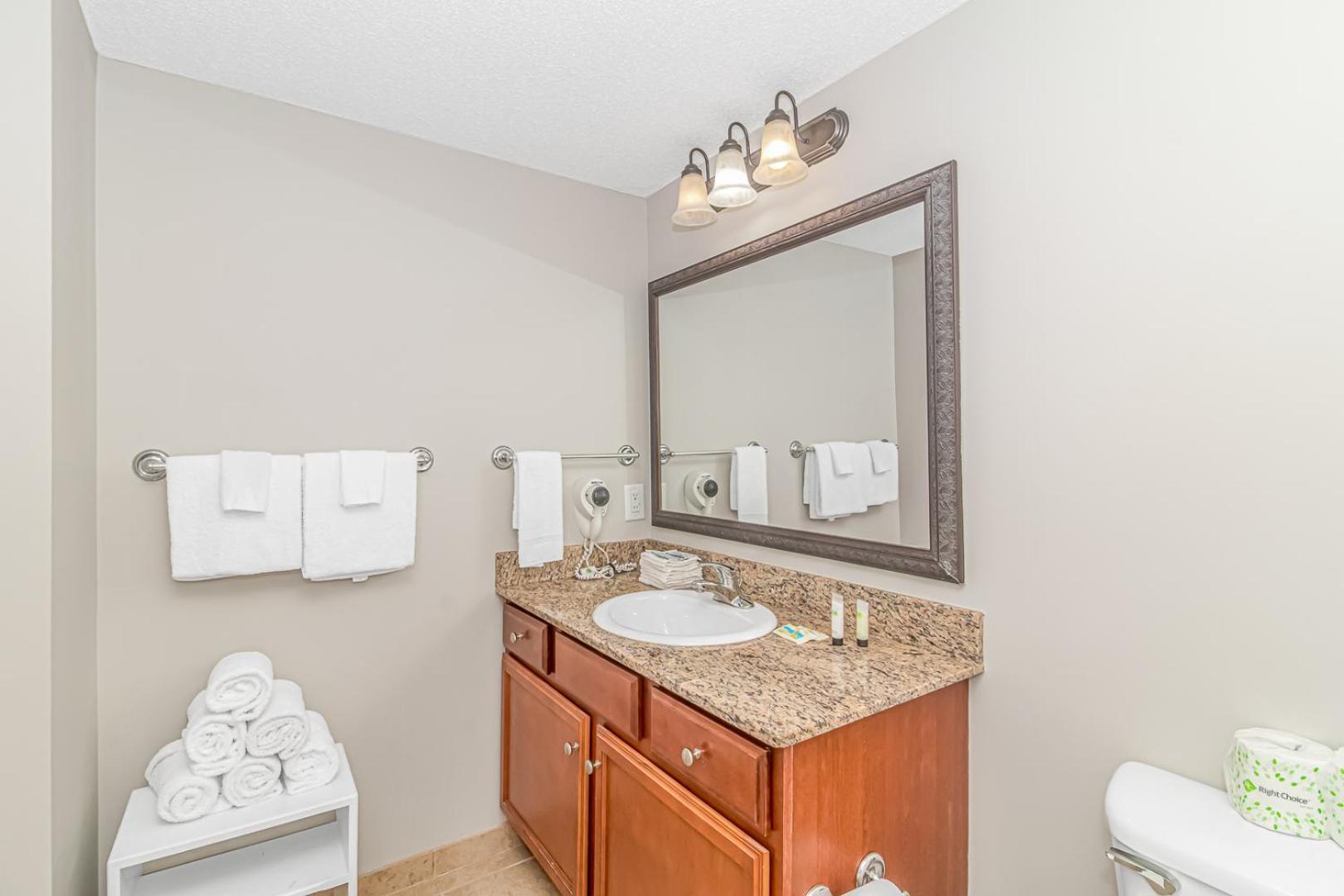 Stunning Double Balcony- Oceanfront 2 Bedroom, 2 Bath- Anderson Ocean Club 905 Holiday home