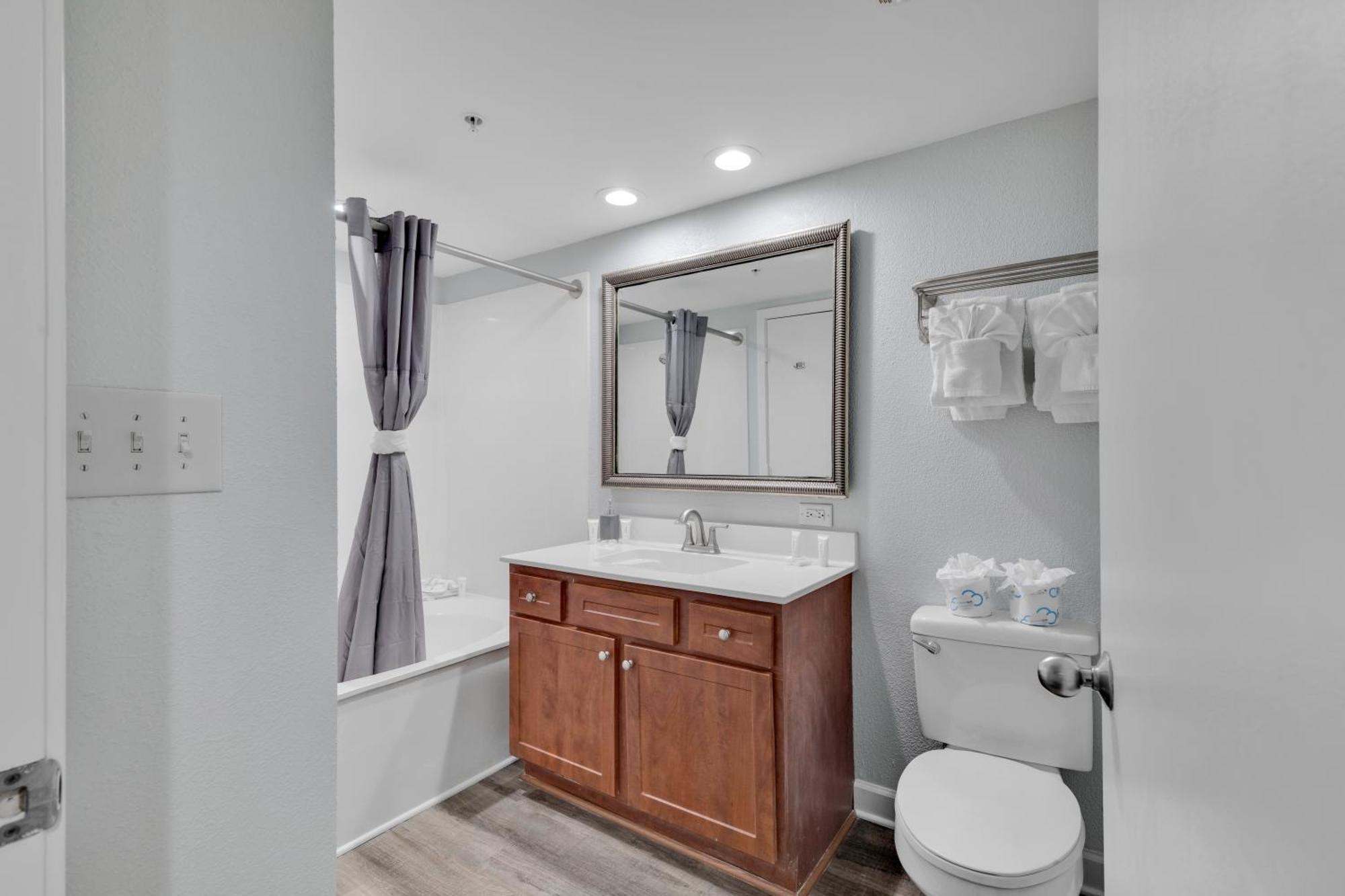Ocean View 1br With Private Balcony * Myrtle Beach