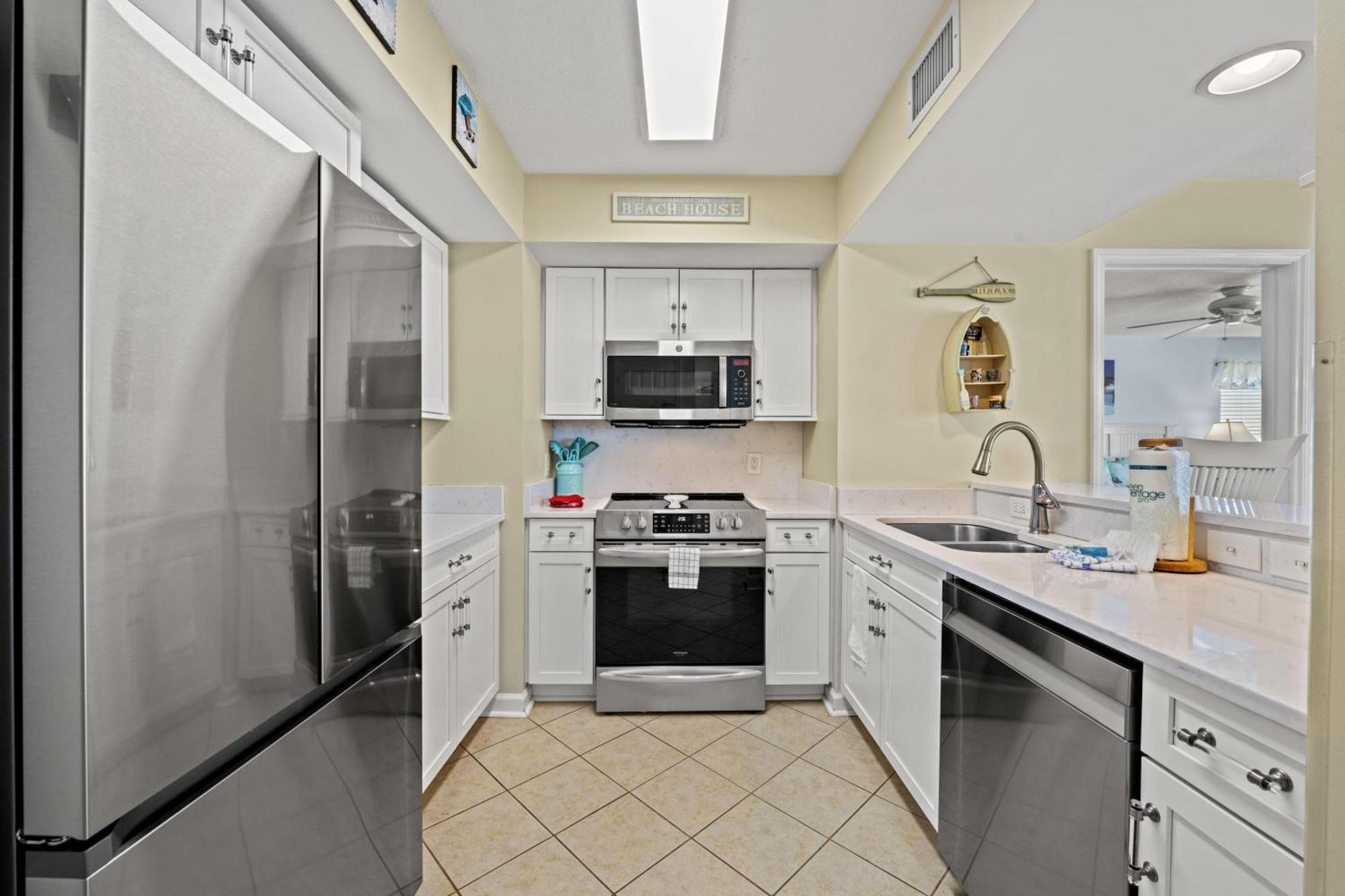 Holiday home Beachwalk 608 - 2nd Row - Cherry Grove Section