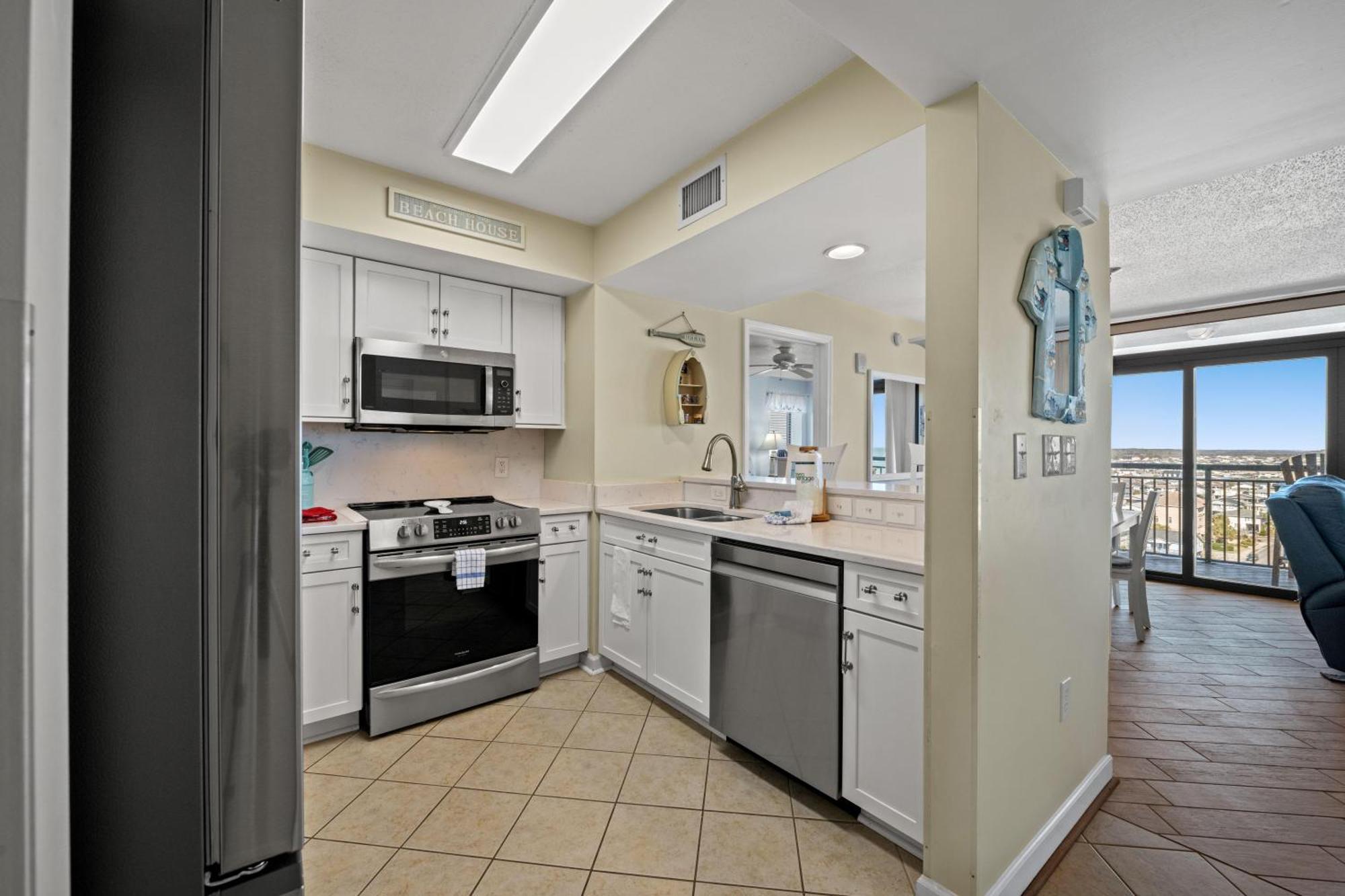 Holiday home Beachwalk 608 - 2nd Row - Cherry Grove Section *