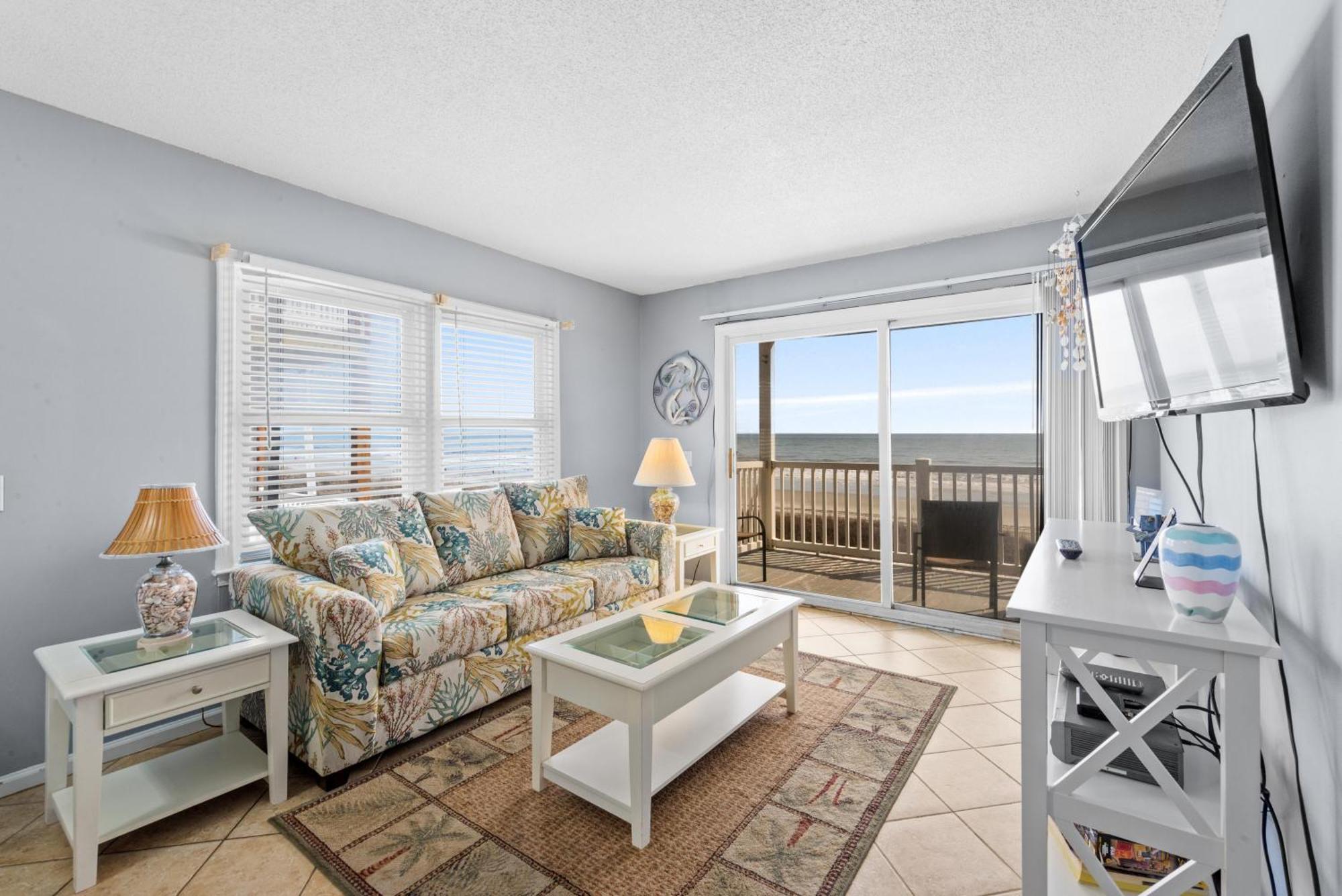 Nautical Watch 301 - Oceanfront - Windy Hill Section Holiday home *
