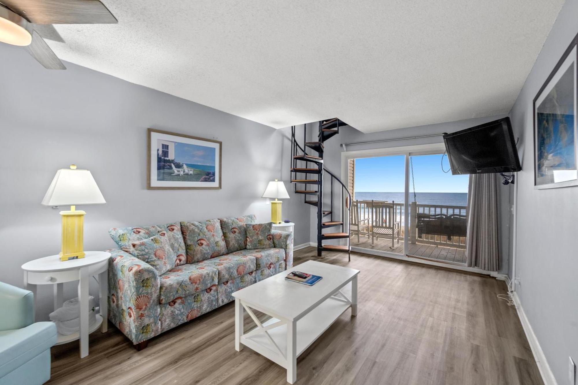 Nautical Watch 309 - Oceanfront - Windy Hill Section Holiday home *