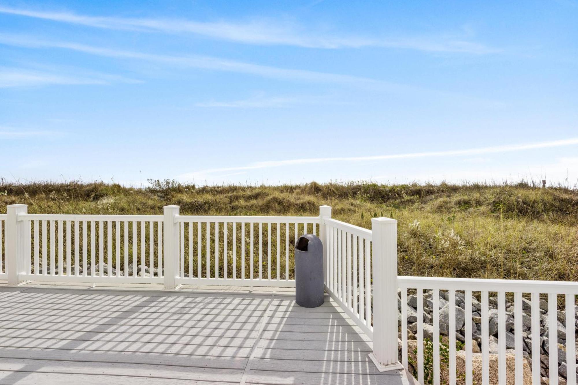 Finestere A1- Oceanfront - Cherry Grove Section *