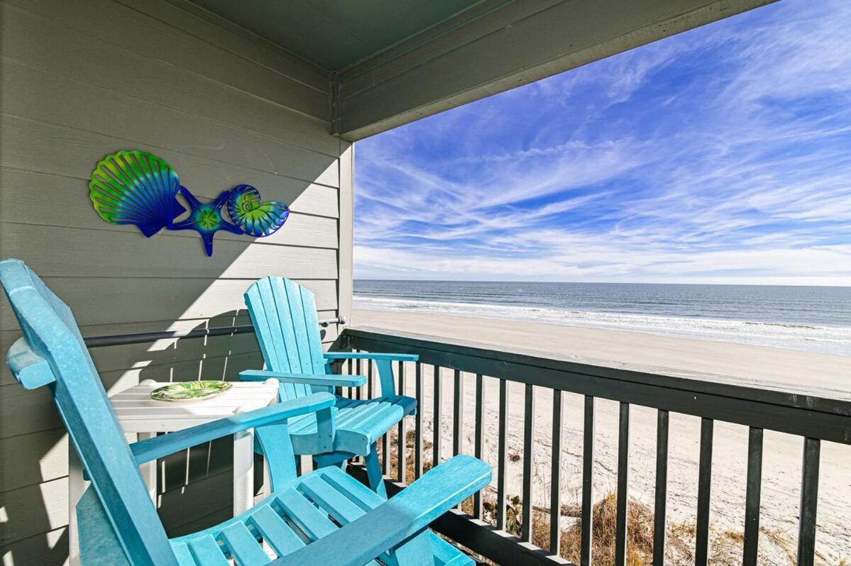 Holiday home The Sandy Turtle New Modern Oceanfront W Pool