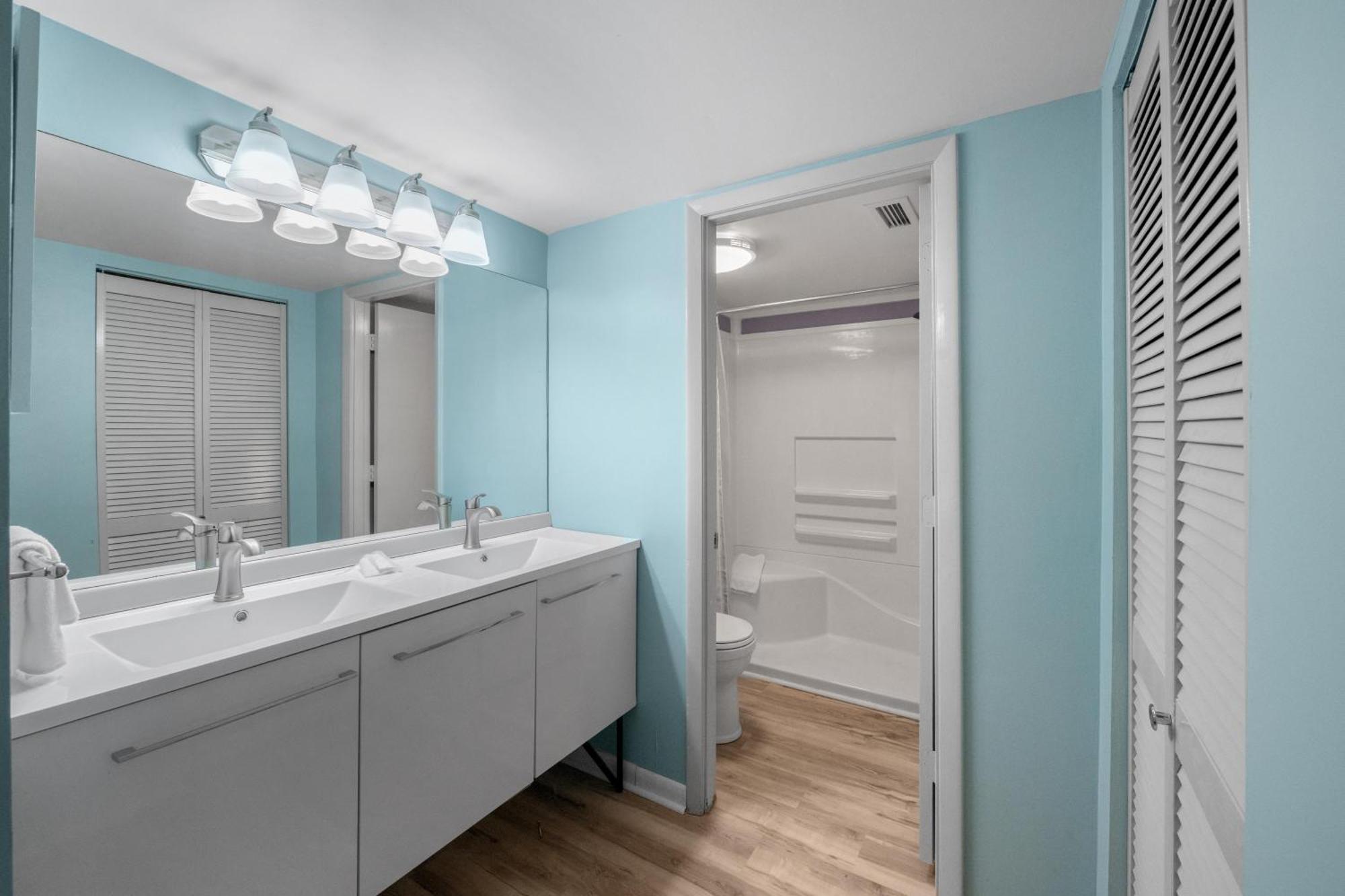 Holiday home Arcadian Ii 4c - Oceanfront - Shore Drive Section *