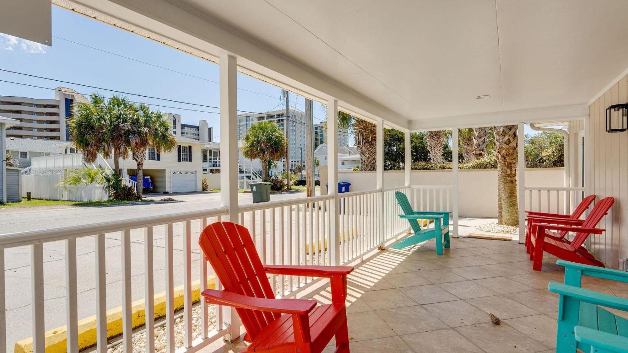 Dollar - 3rd Row - Ocean Drive Section Holiday home
