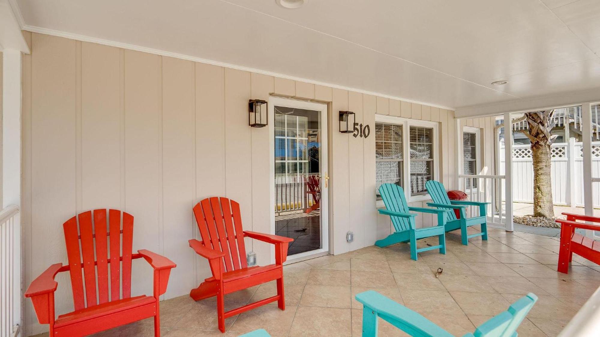 Dollar - 3rd Row - Ocean Drive Section