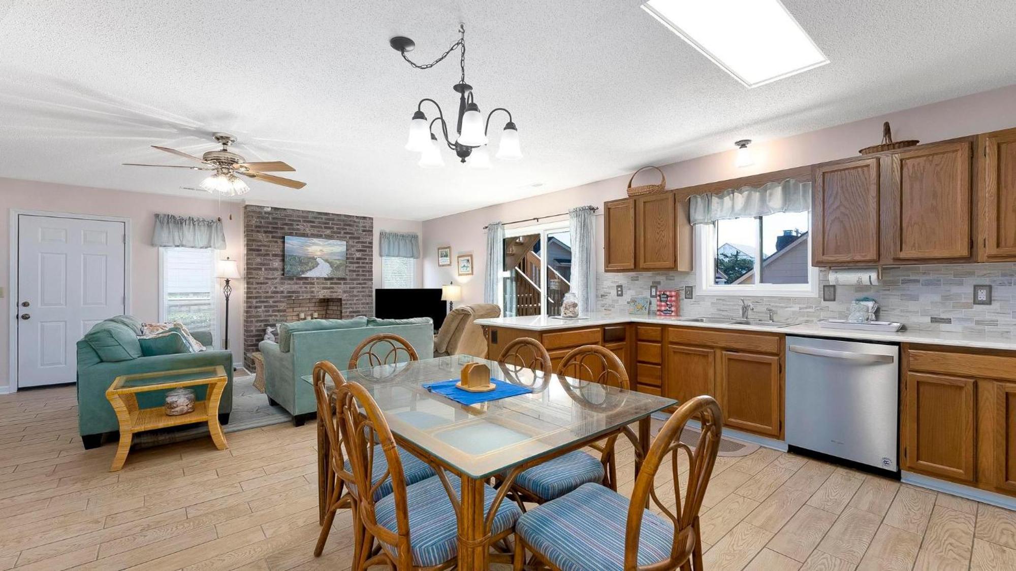 Perrin Place C - 3rd Row - Ocean Drive Section Holiday home *