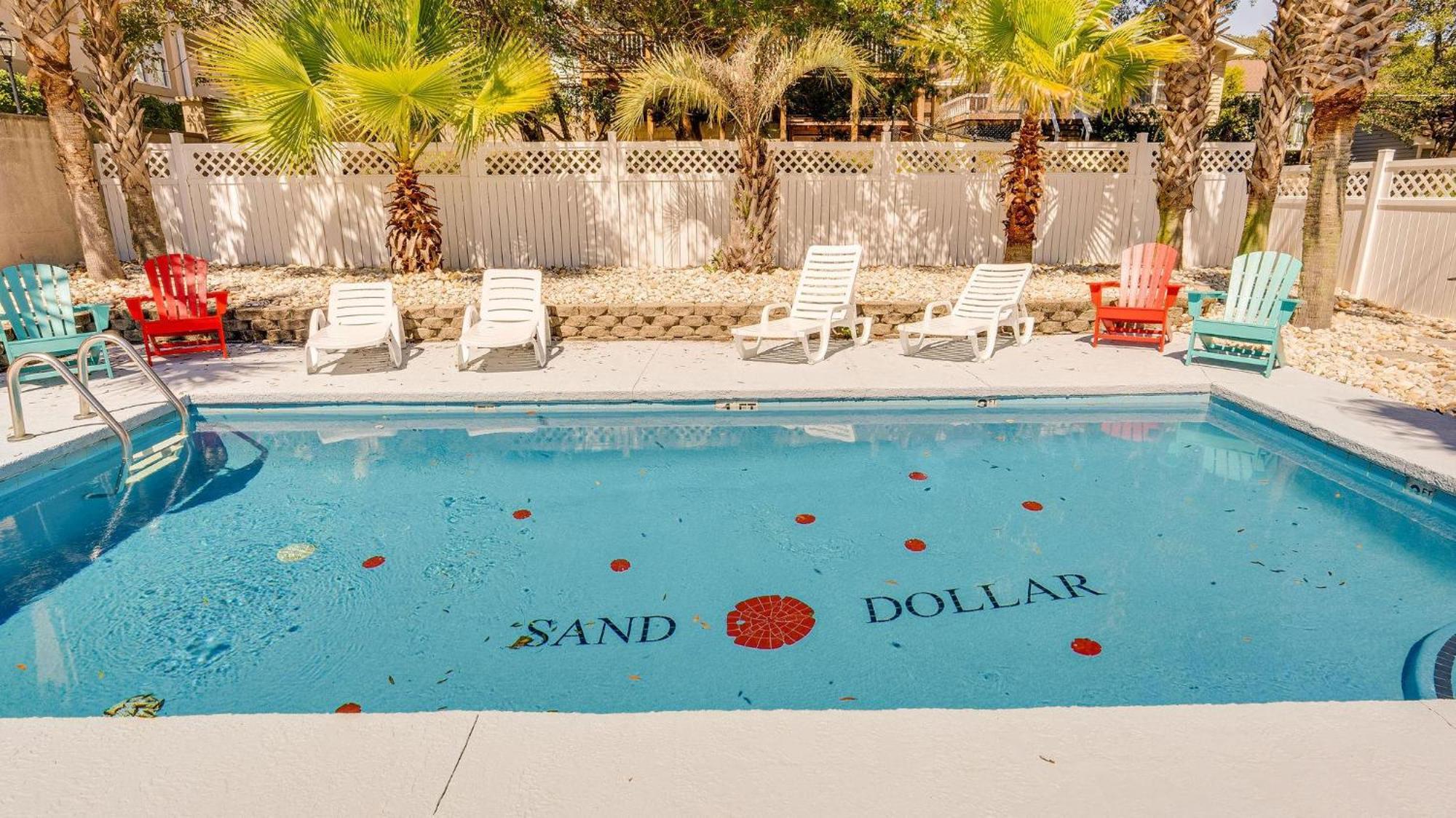 Dollar - 3rd Row - Ocean Drive Section Holiday home *