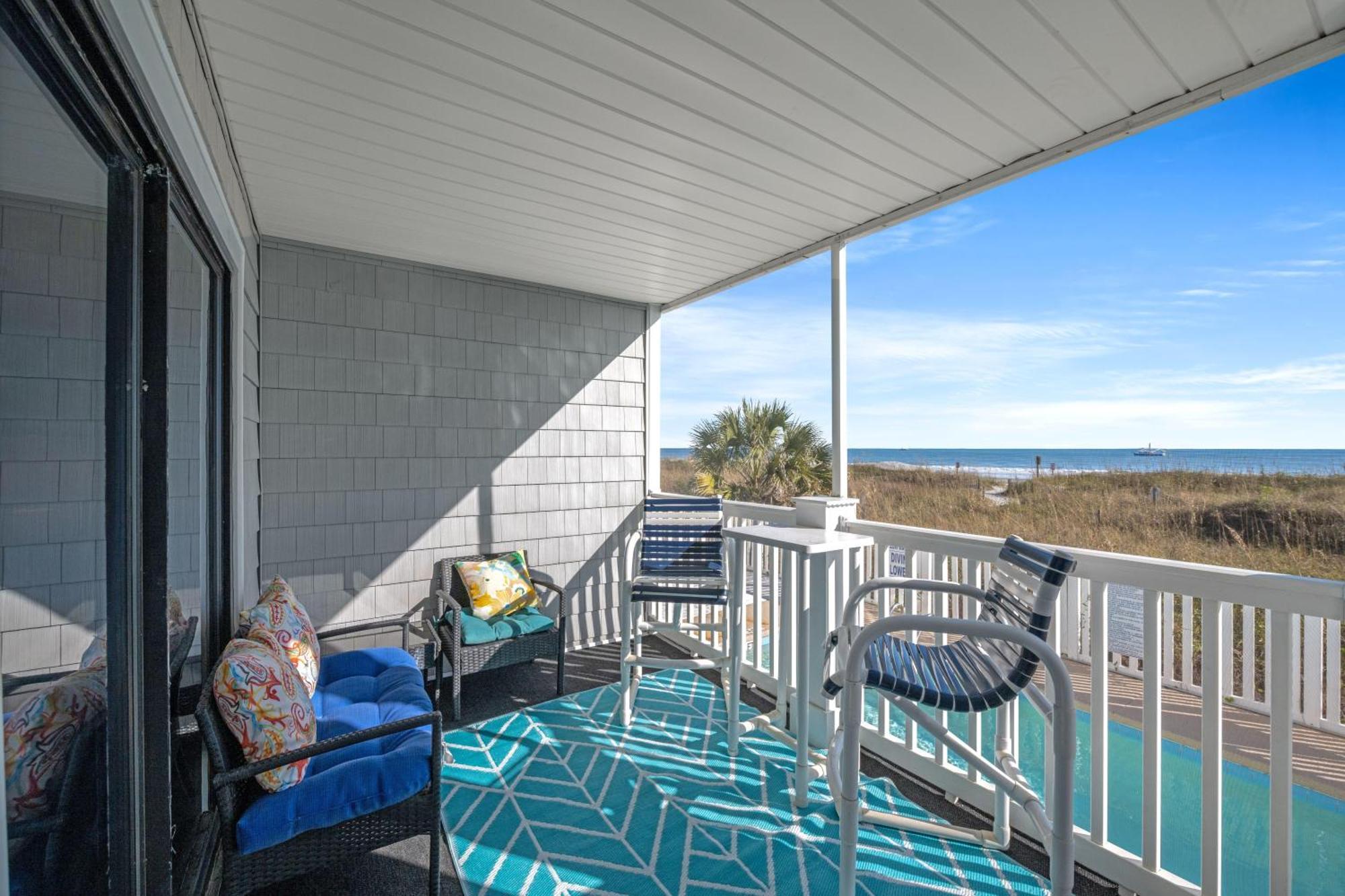 Holiday home Tradewinds 1b - Oceanfront - Windy Hill Section *