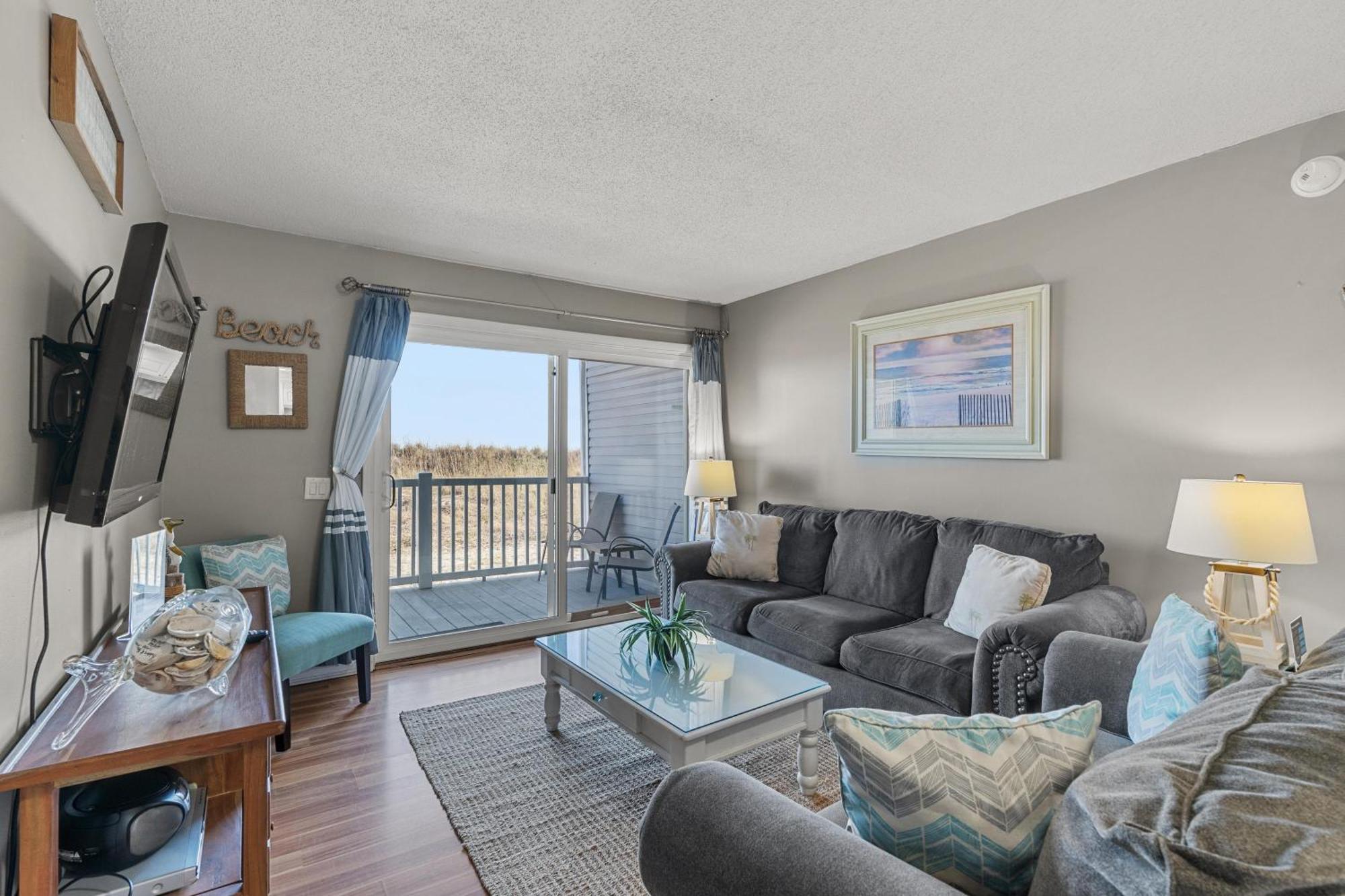 Nautical Watch 107 - Oceanfront - Windy Hill Section *