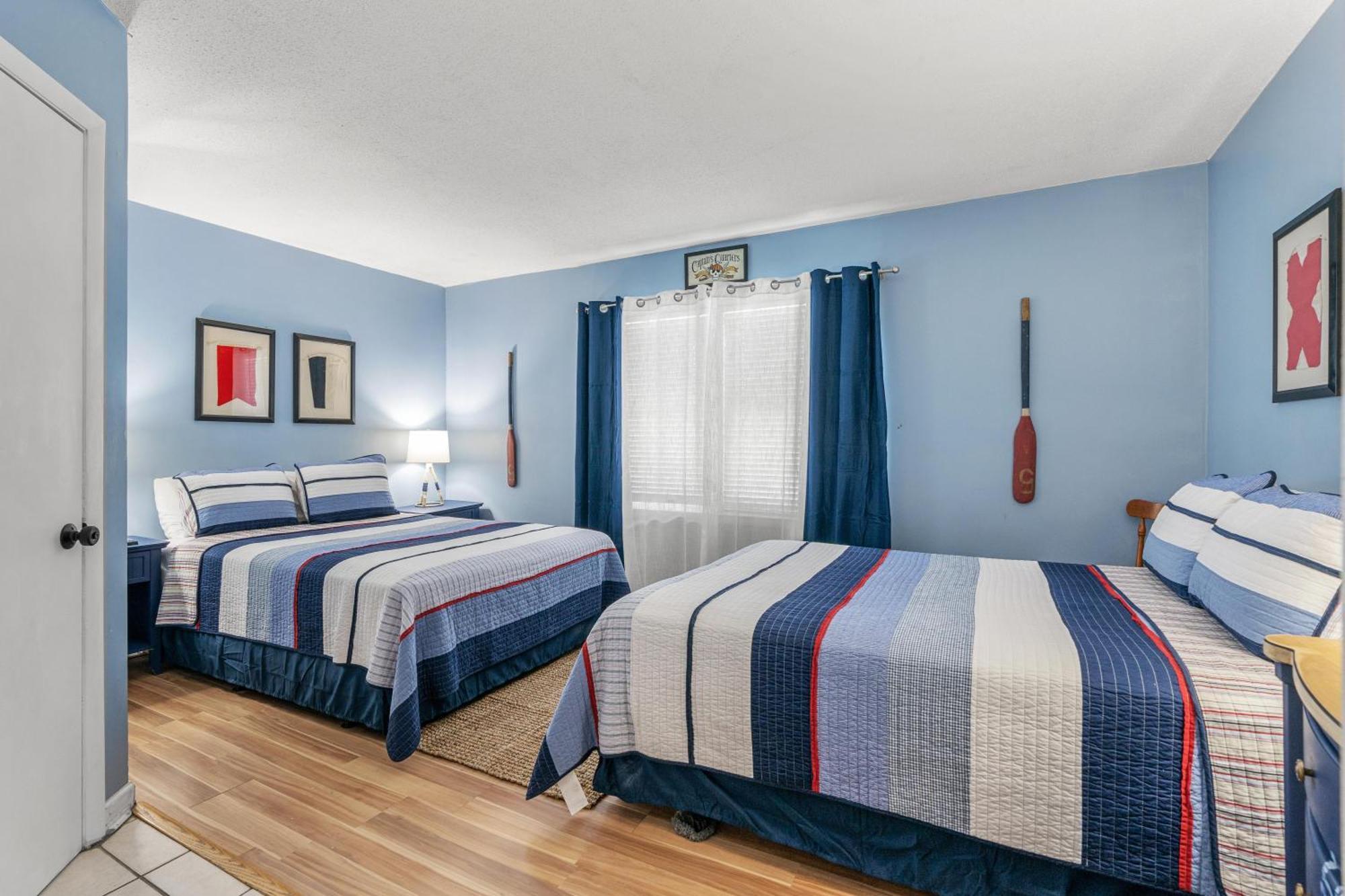 Nautical Watch 107 - Oceanfront - Windy Hill Section Holiday home *