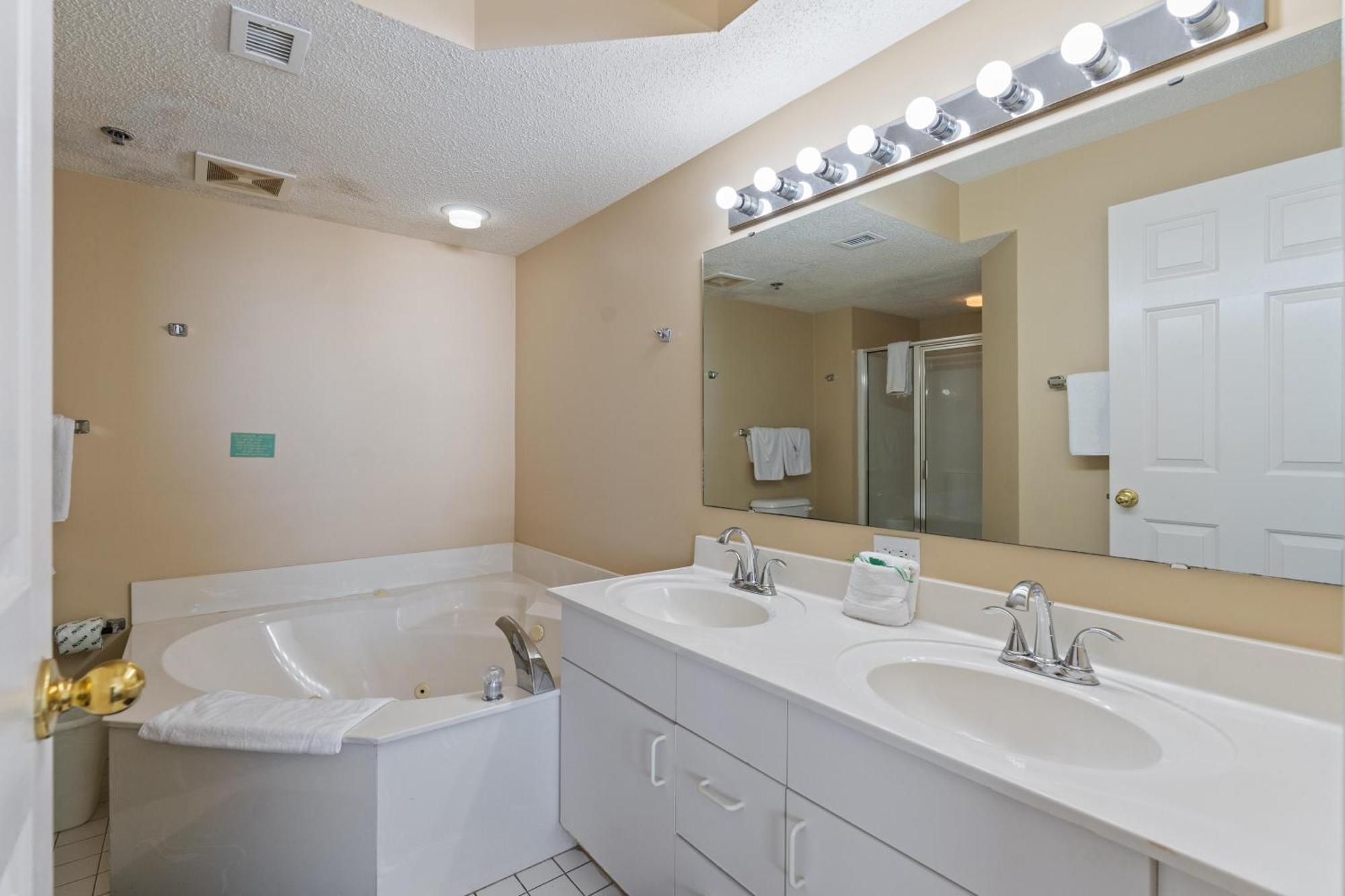 Holiday home Club Iii 2c - Oceanfront - Windy Hill Section