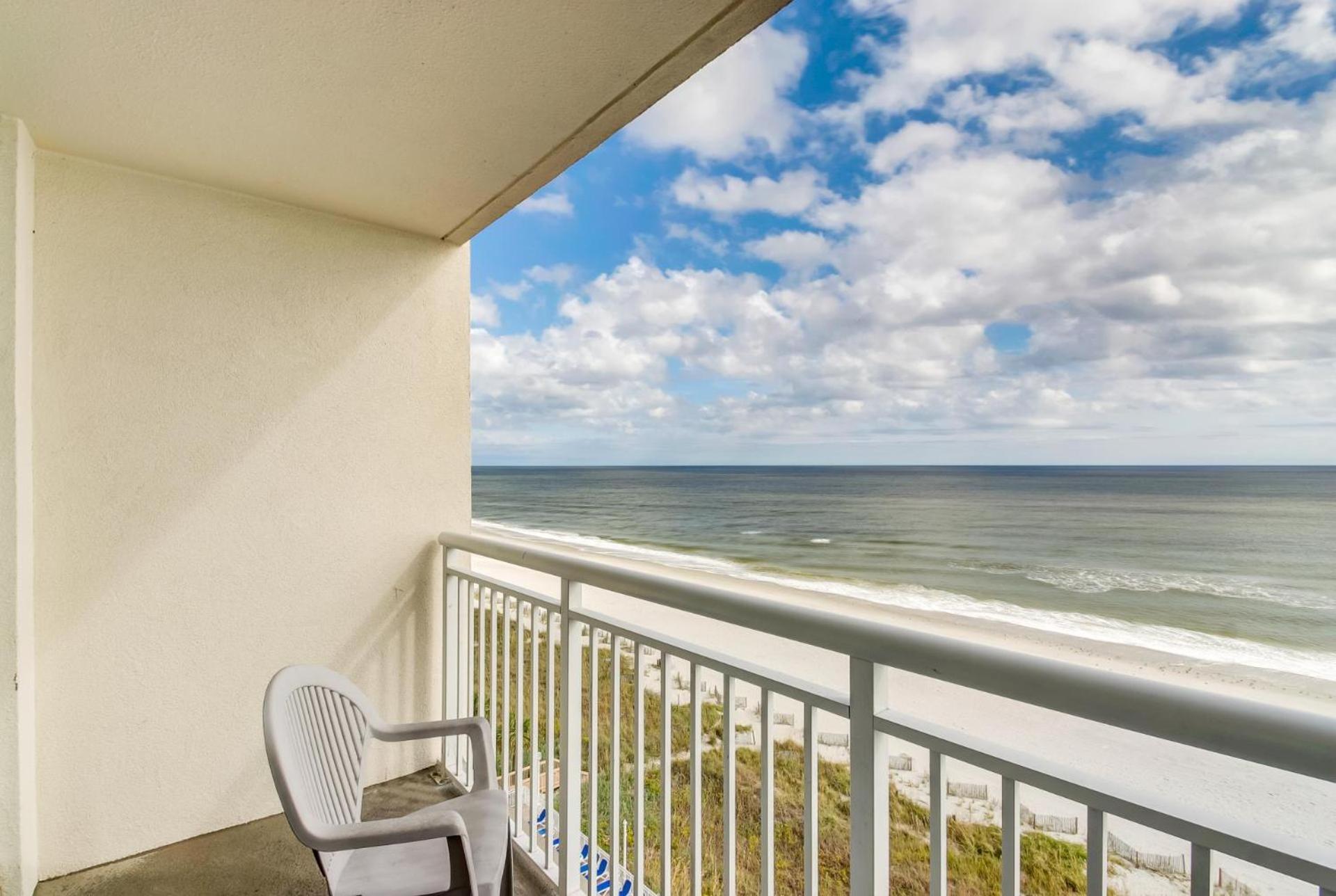 Bay Watch S 939-oceanfront-crescent * Myrtle Beach