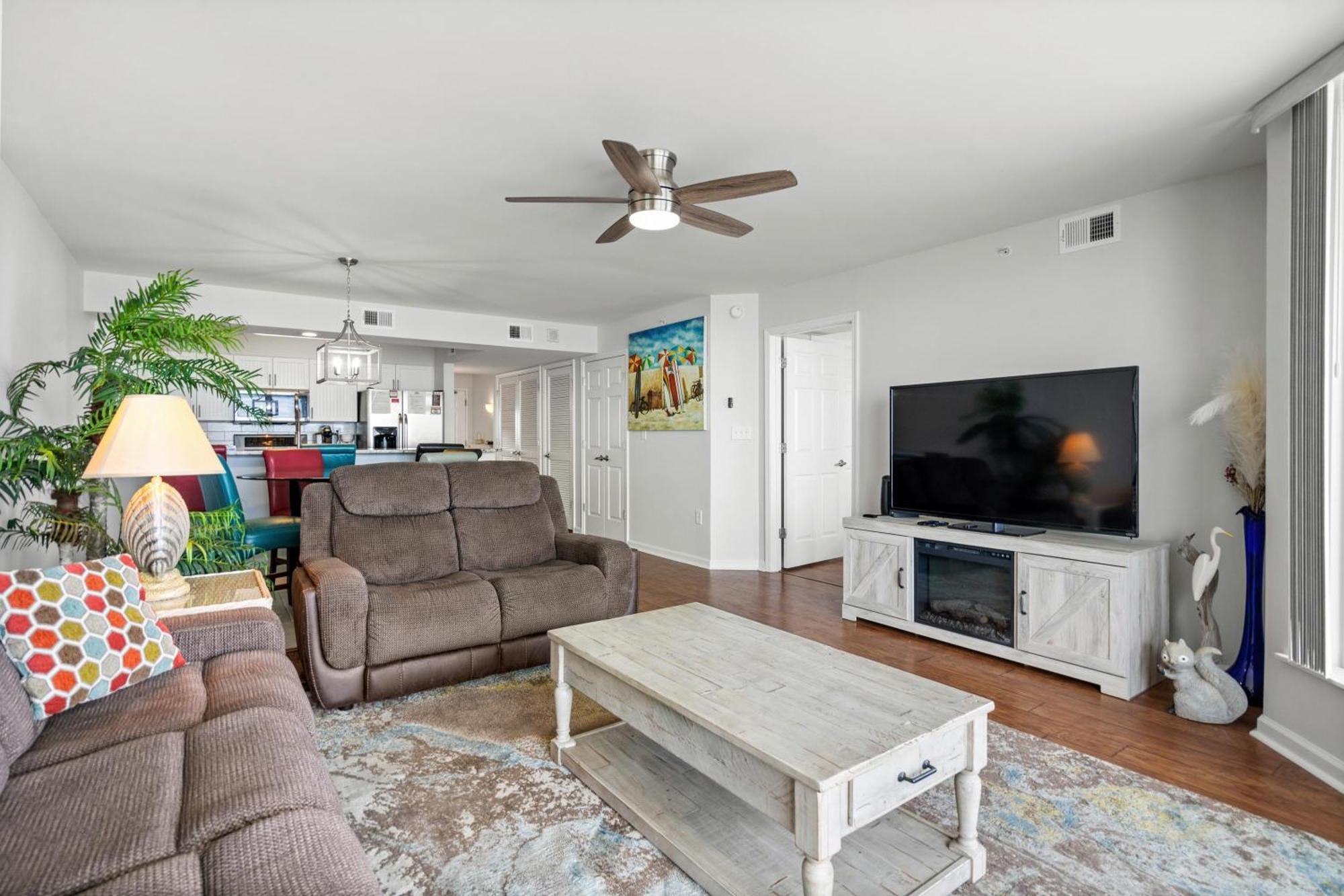 Holiday home Sunrise Pointe 10f - Oceanfront - Cherry Grove Section