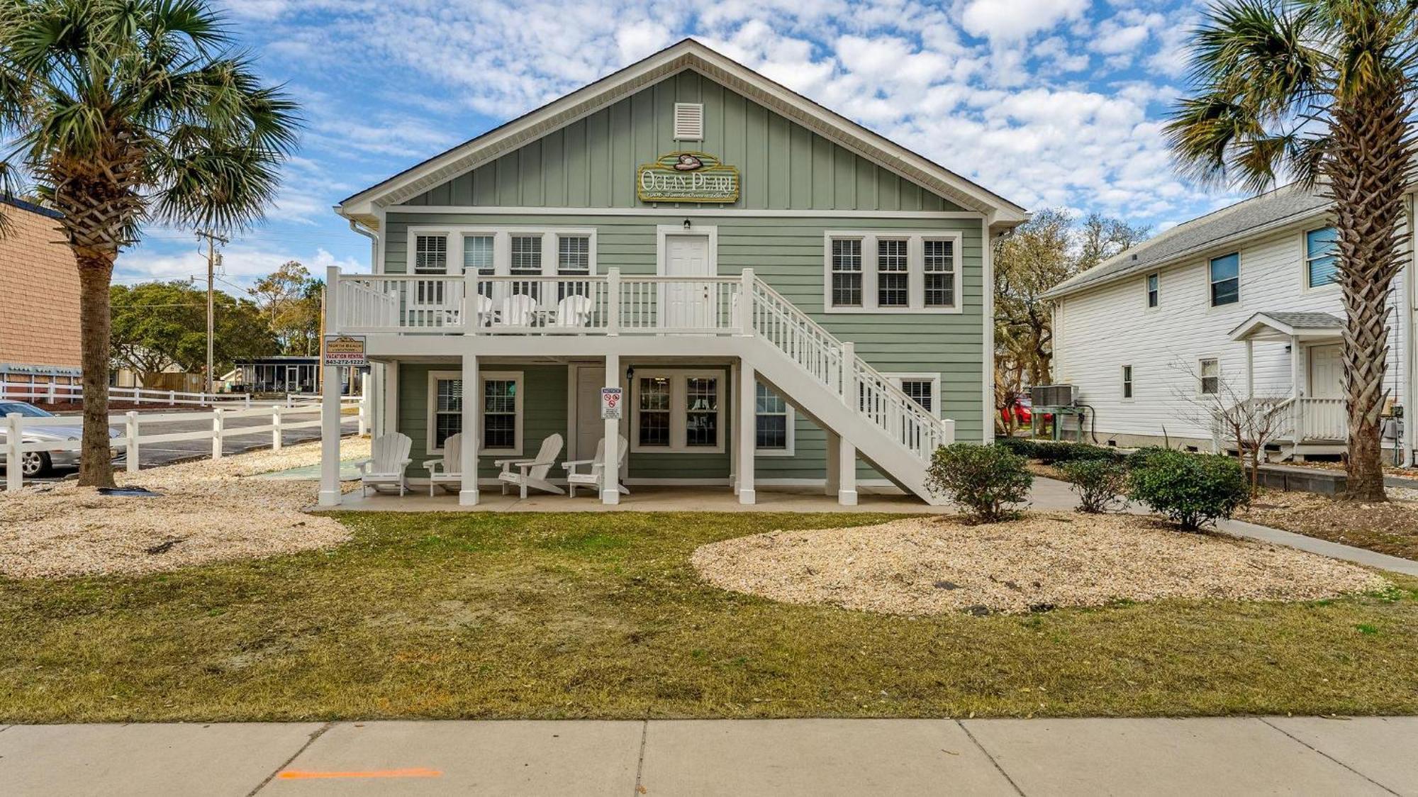 Ocean Pearl - 2nd Row - House - Crescent *