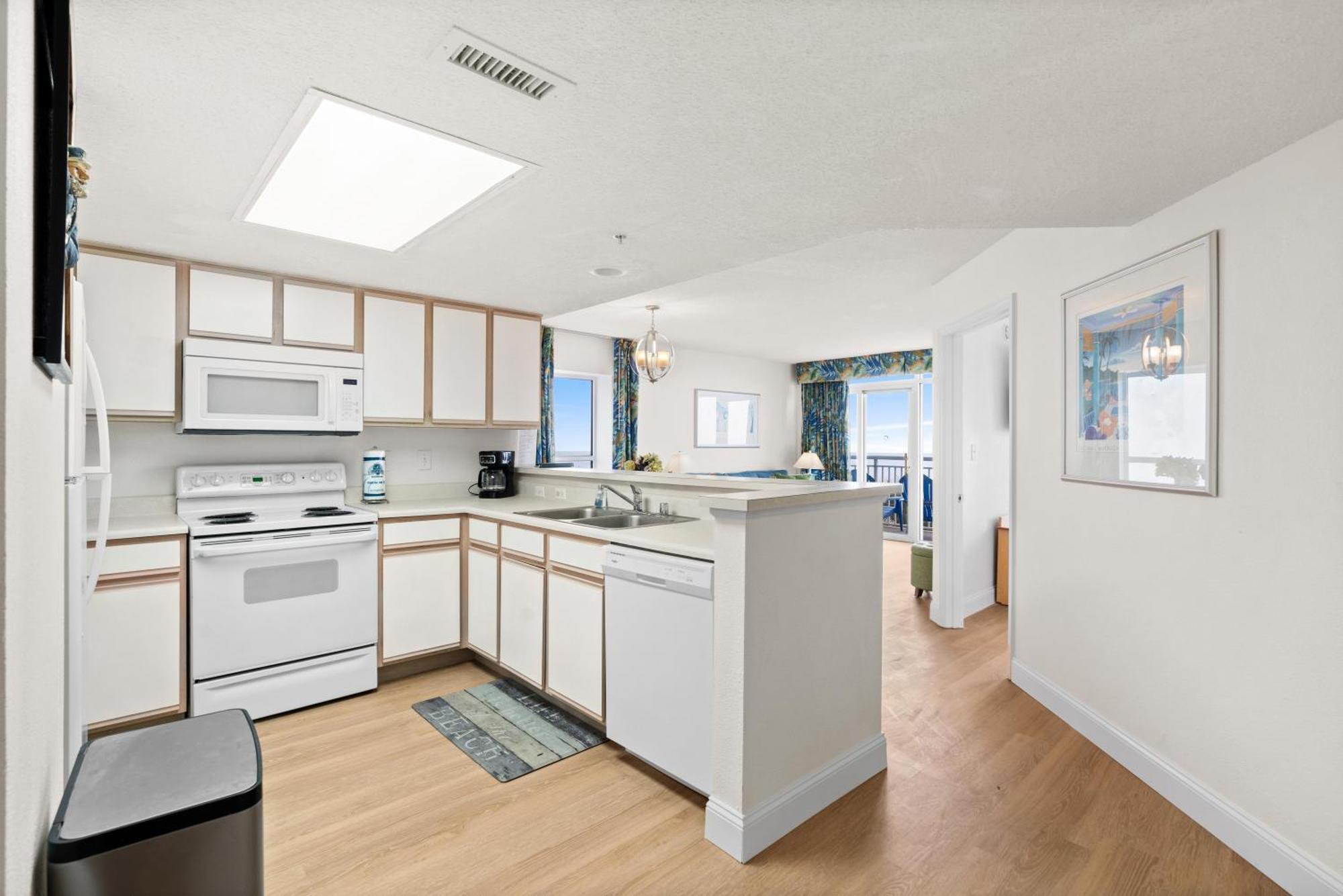 Bay Watch N 302-oceanfront-crescent Holiday home