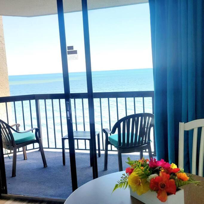 Apartment Bluetique Oceanfront Pet Friendly Indoor Pool *