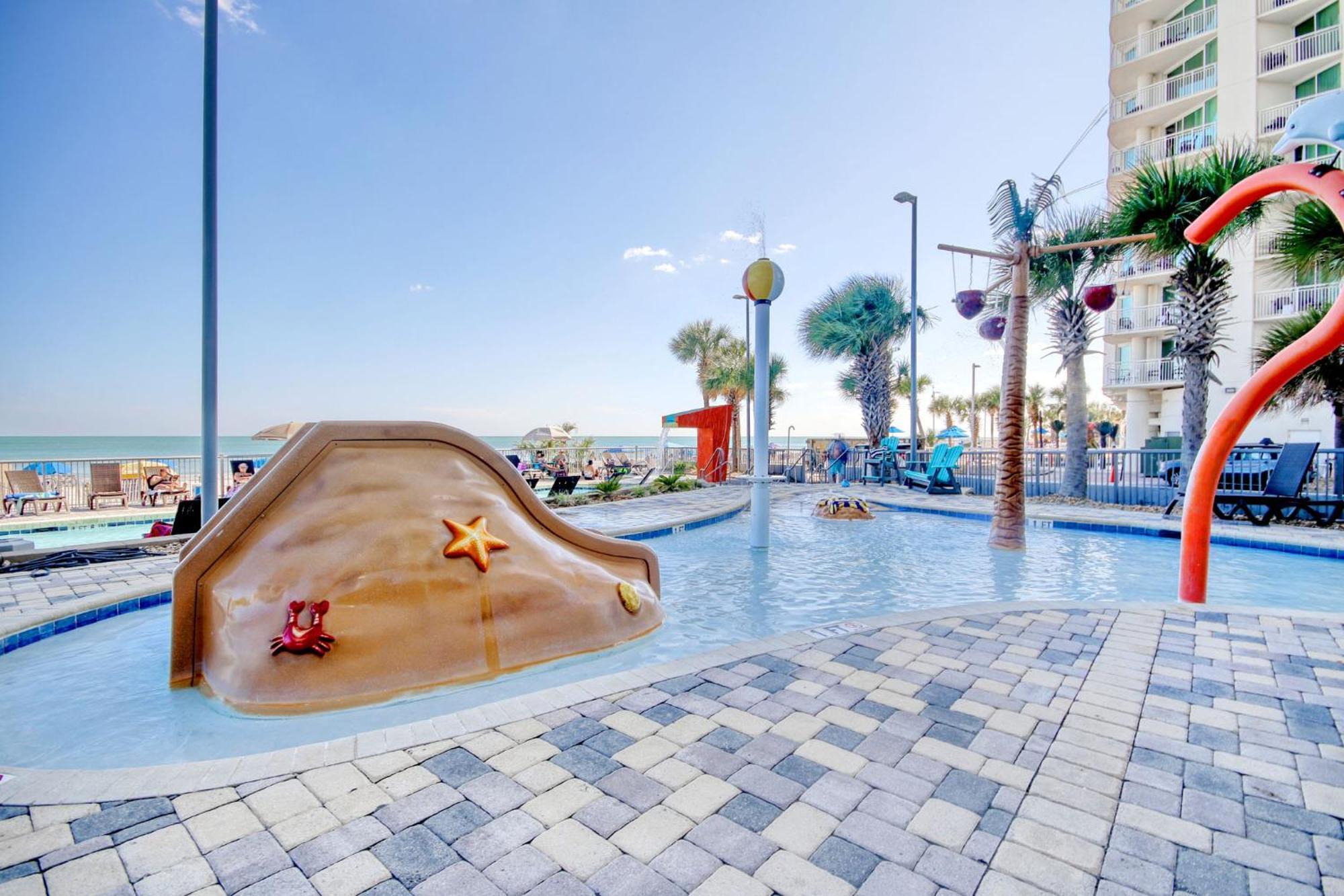 Stunning Oceanfront King On 18th Floor Centrally Located Apartment *