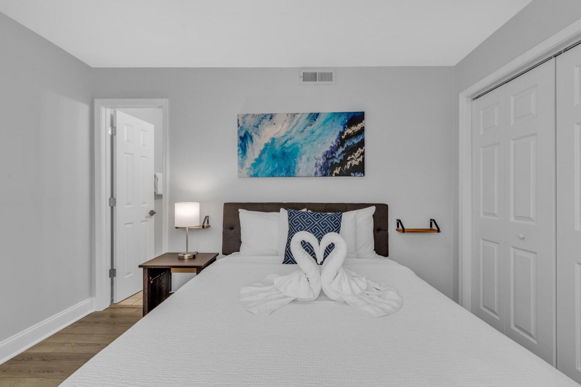 Island Palms Apartment *