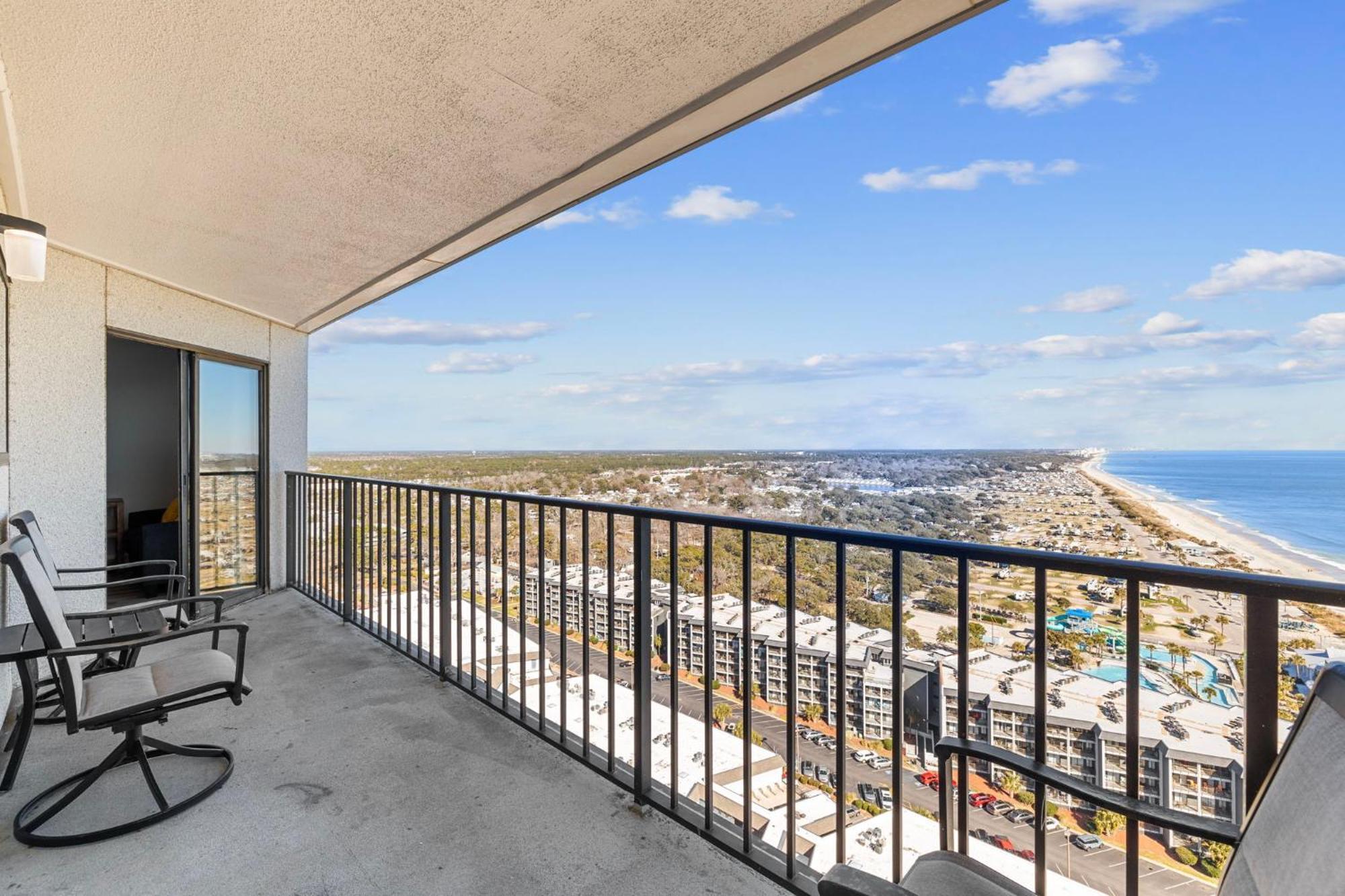 Apartment Beautiful 2br Penthouse With Amazing Views *