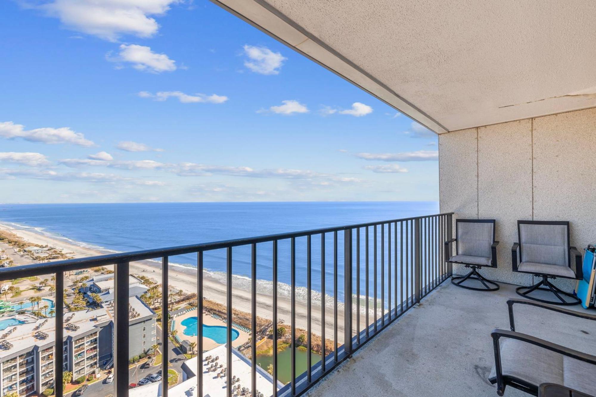 Beautiful 2br Penthouse With Amazing Views Apartment *
