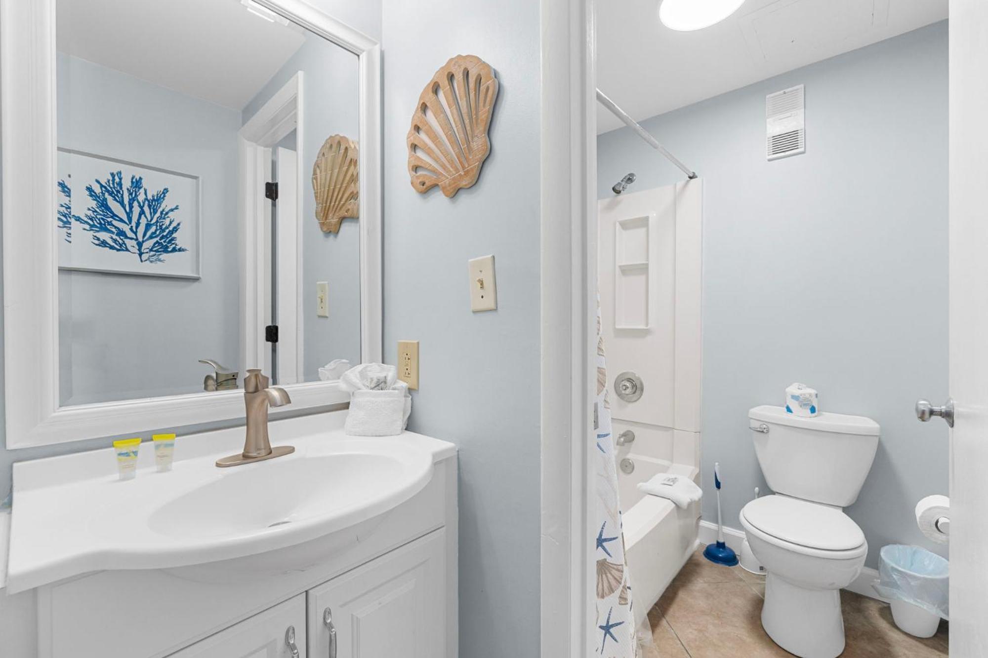 Apartment Discover Serenity In Oceanview *