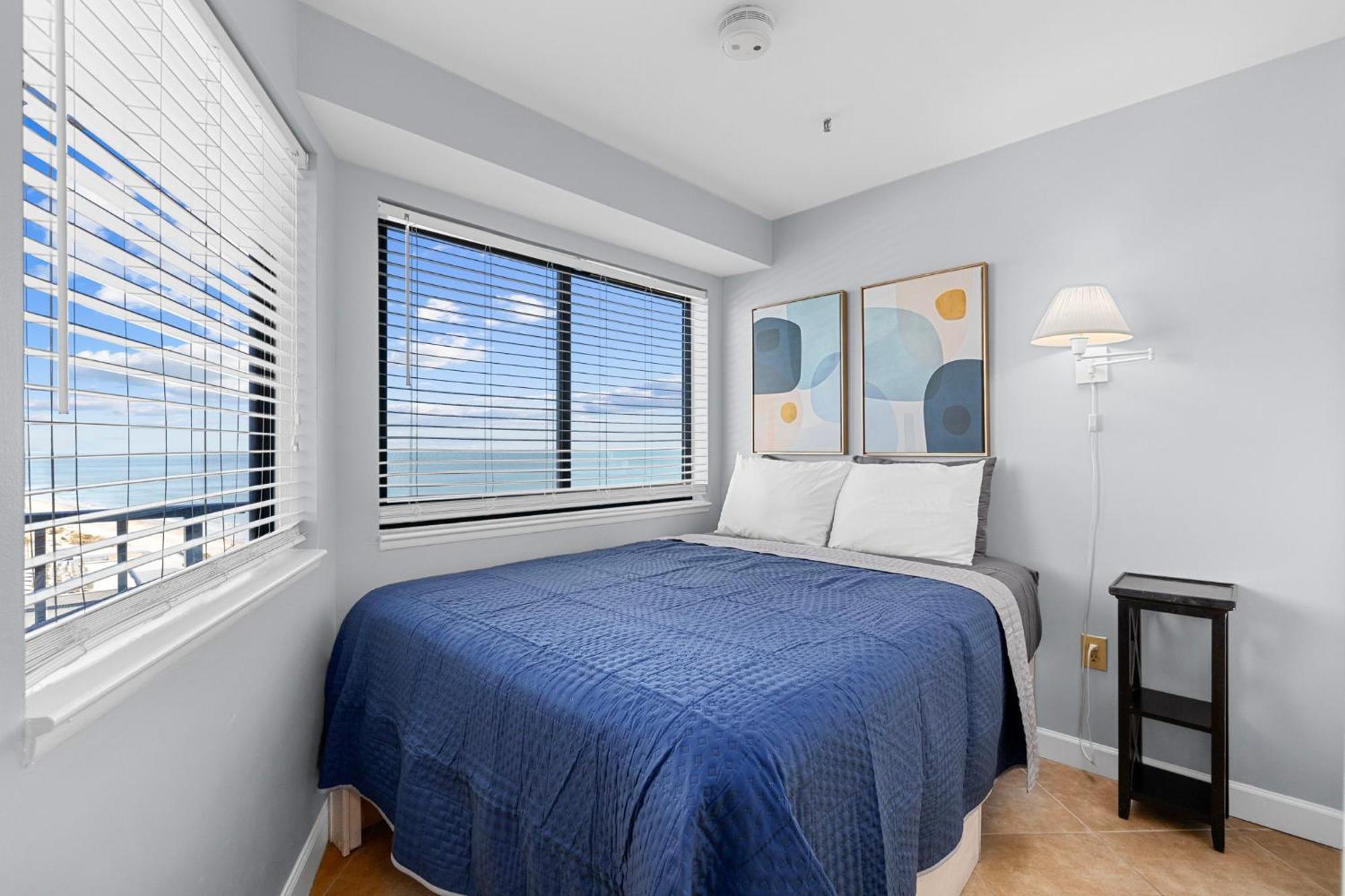 Discover Serenity In Oceanview Apartment