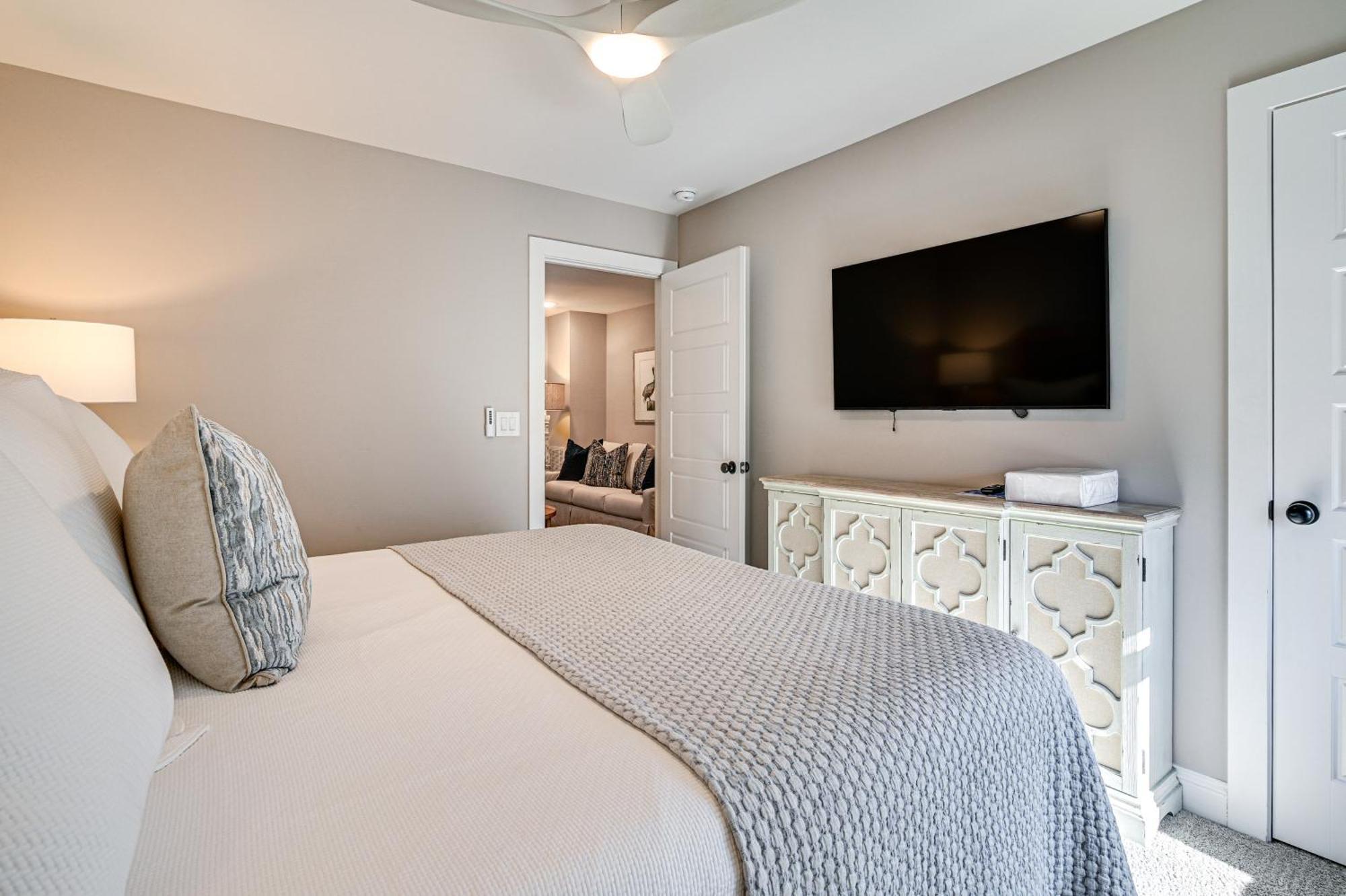 Idyllic Murrells Inlet Less Than 1 Mi To Marsh Walk Holiday home Myrtle Beach