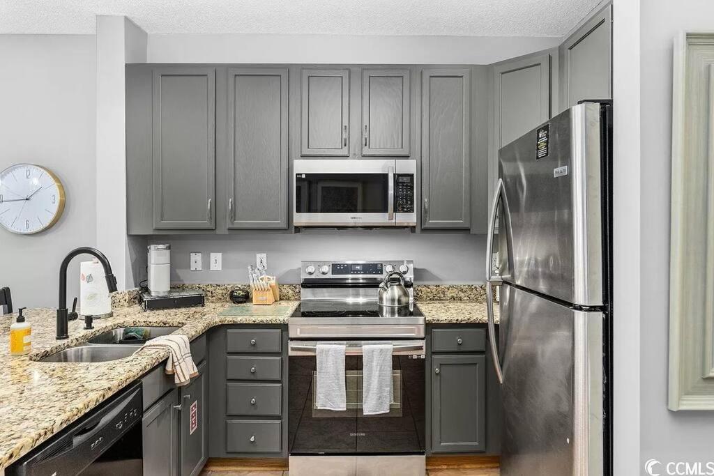 Lux Golf At Great Rates Apartment *